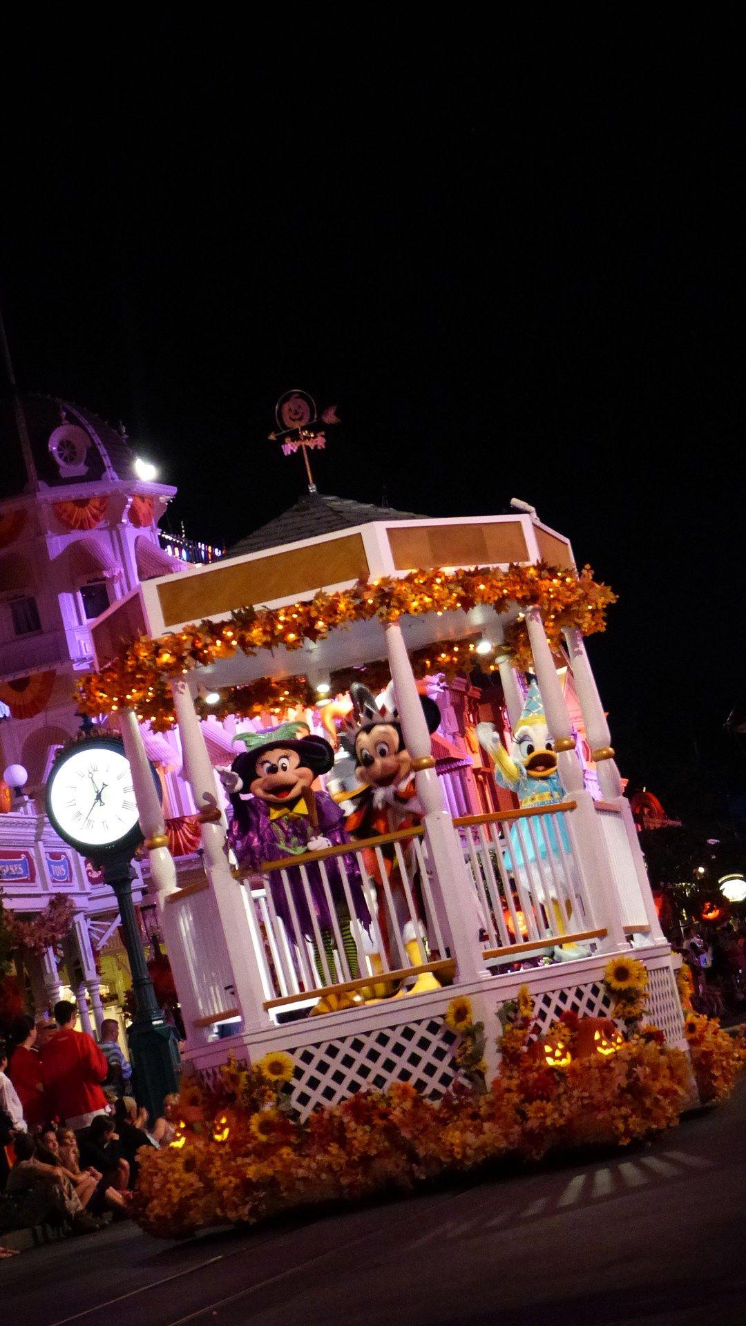 1080x1920 Disney IPhone Wallpaper's Not So Scary Halloween Party