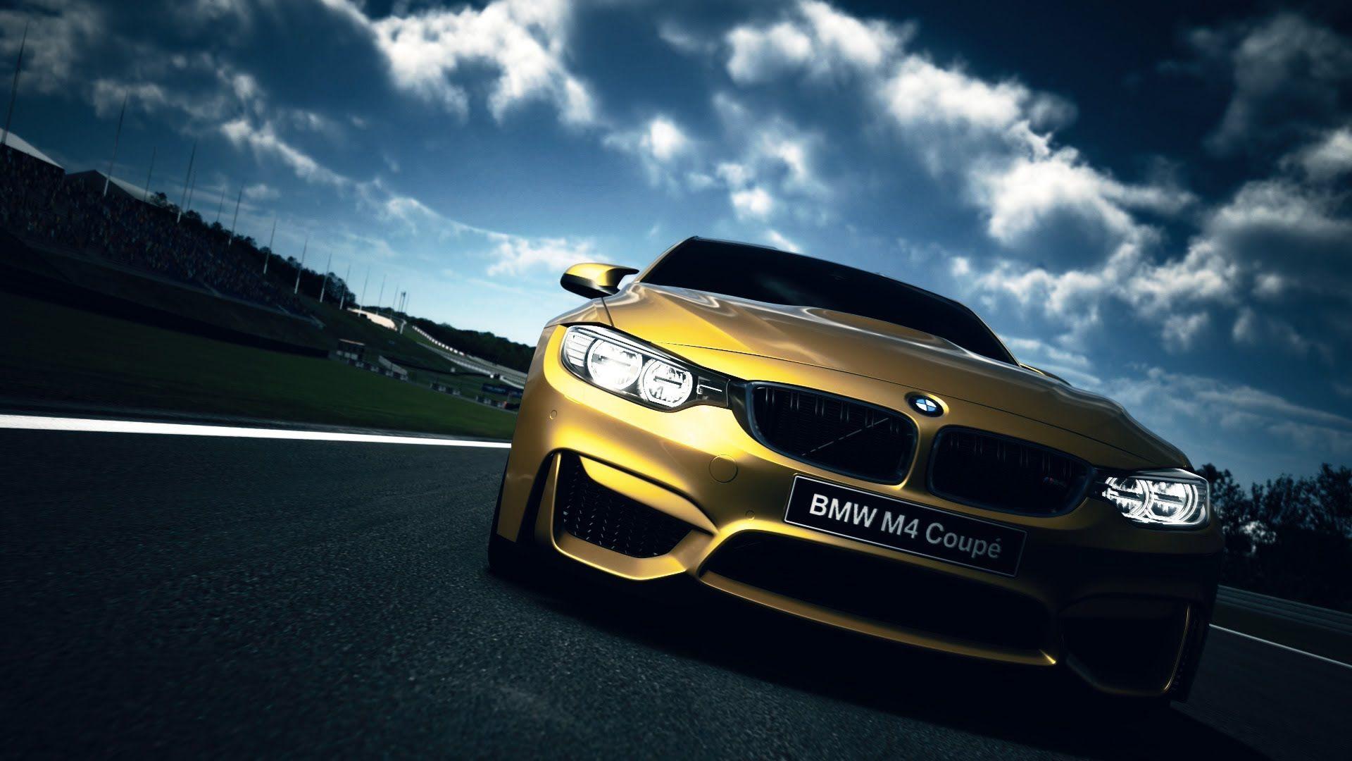 BMW m4 РІ С‚РµРјРЅРѕС‚Рµ