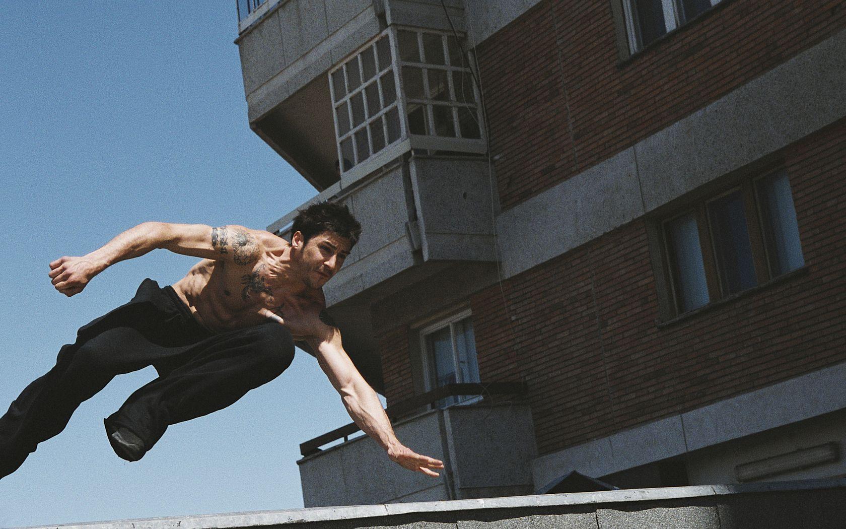 1680x1050 David Belle