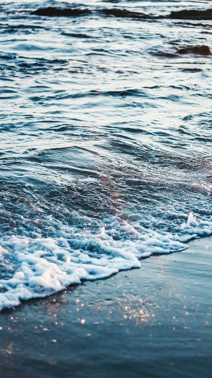 736x1308 Wallpaper To Style Your New Gold iPhone Xs. Preppy