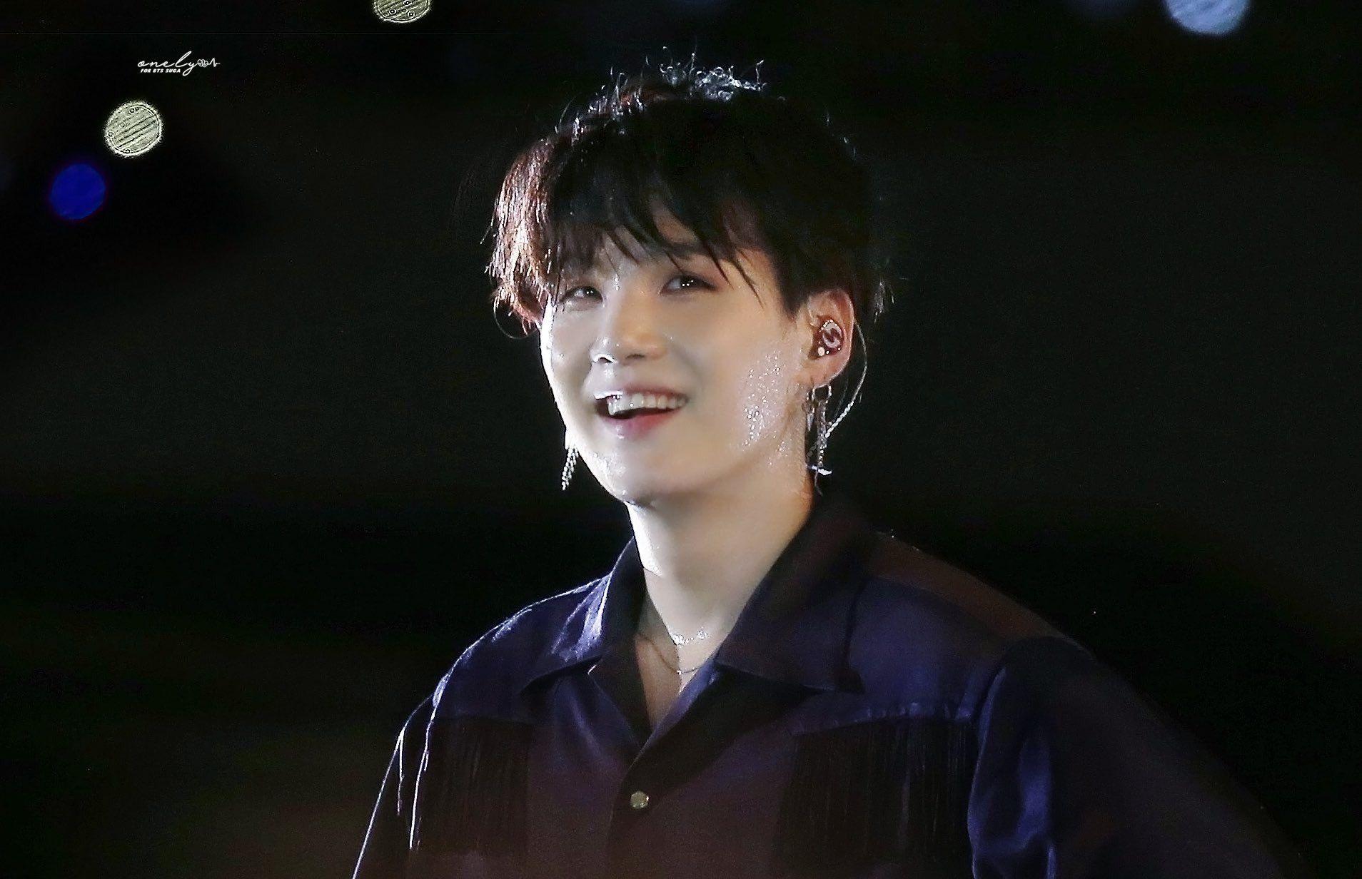 BTS Suga's Dark Blue Hair Transformation - wide 10