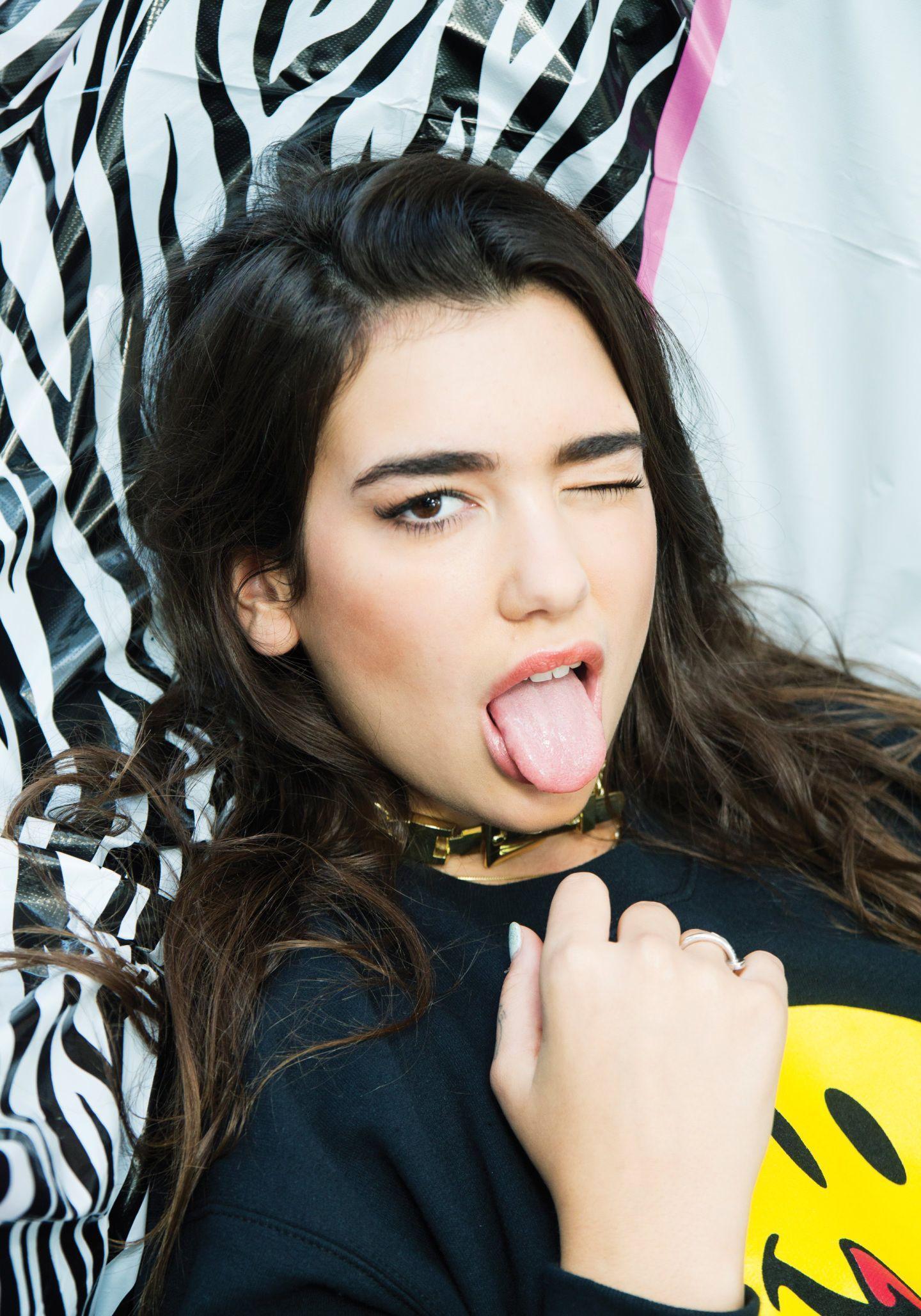 1440x2057 Dua Lipa Wallpaper