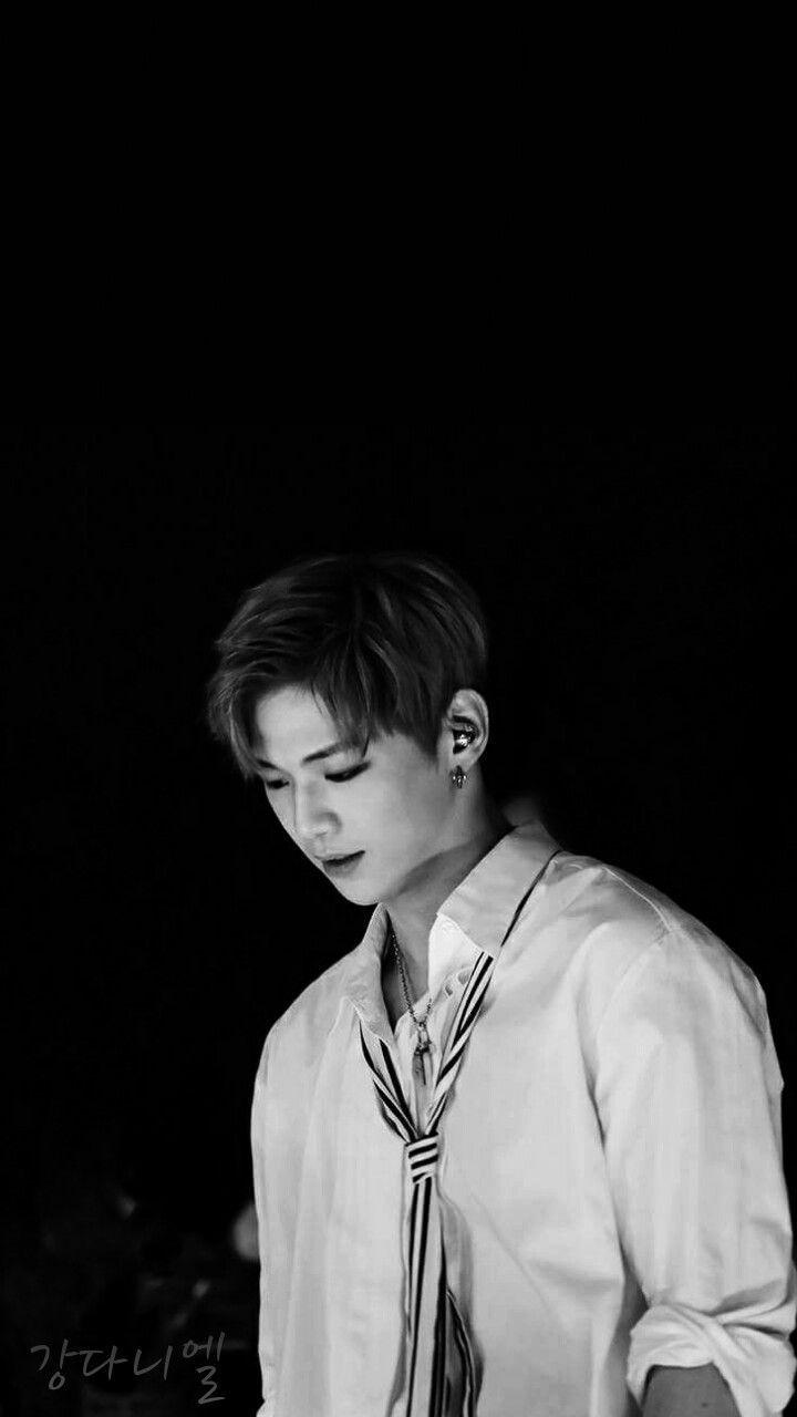 720x1280 Daniel Wallpaper