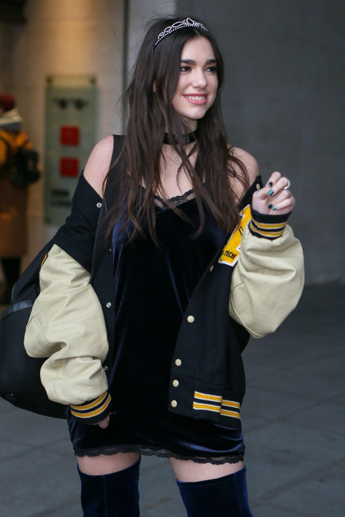 1200x1800 Dua Lipa Lipa Wallpaper
