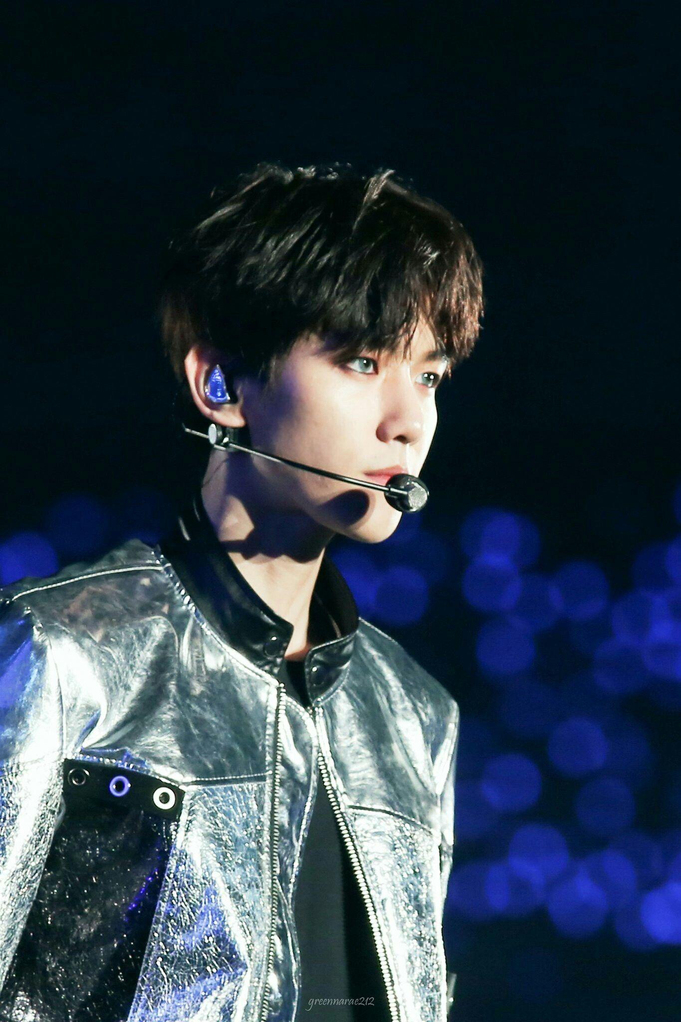 1365x2048 Baekhyun Wallpaper, Wallpaper, Wall Papers, Tapestries