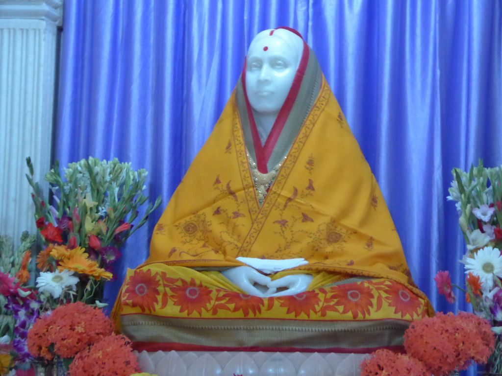 1024x768 Sri Sarada Devi