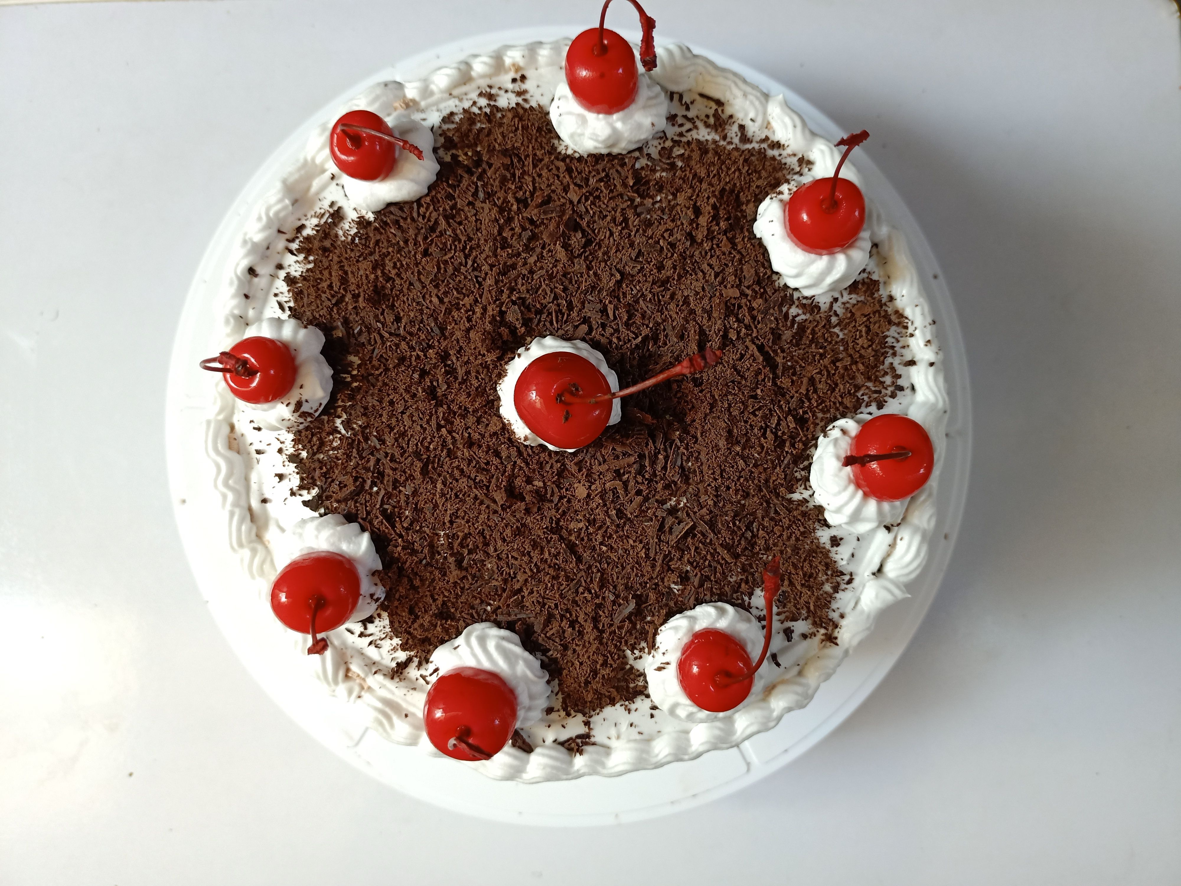 4000x3000 Black forest cake