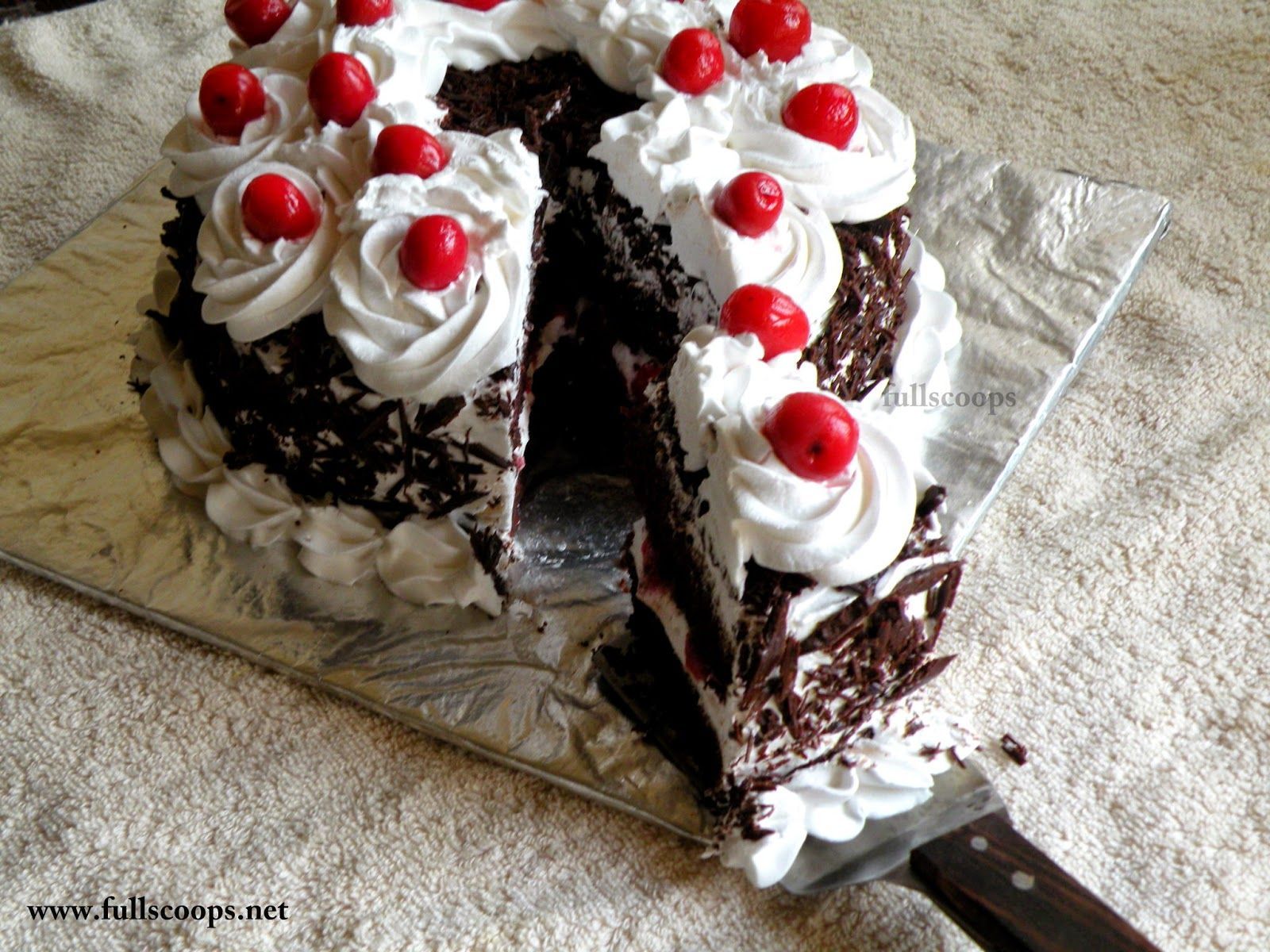 1600x1200 Black Forest Cake / How to make a Black