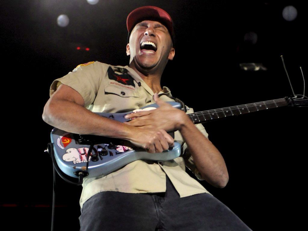 1024x768 Tom Morello Pays Tribute To Les Paul