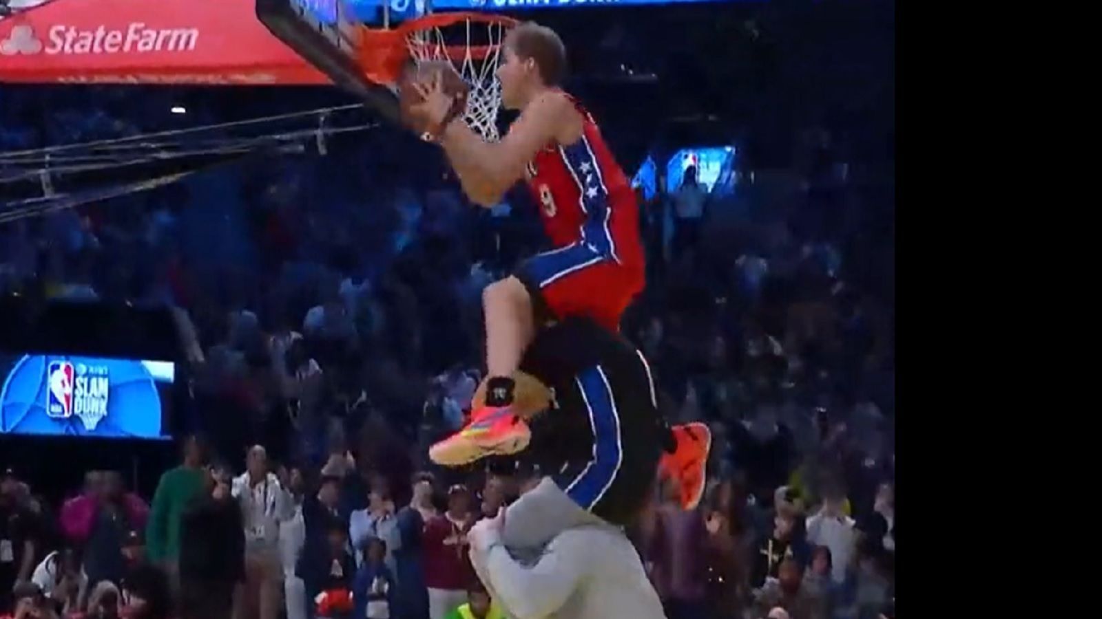 1600x900 Mac McClung steals show with perfect