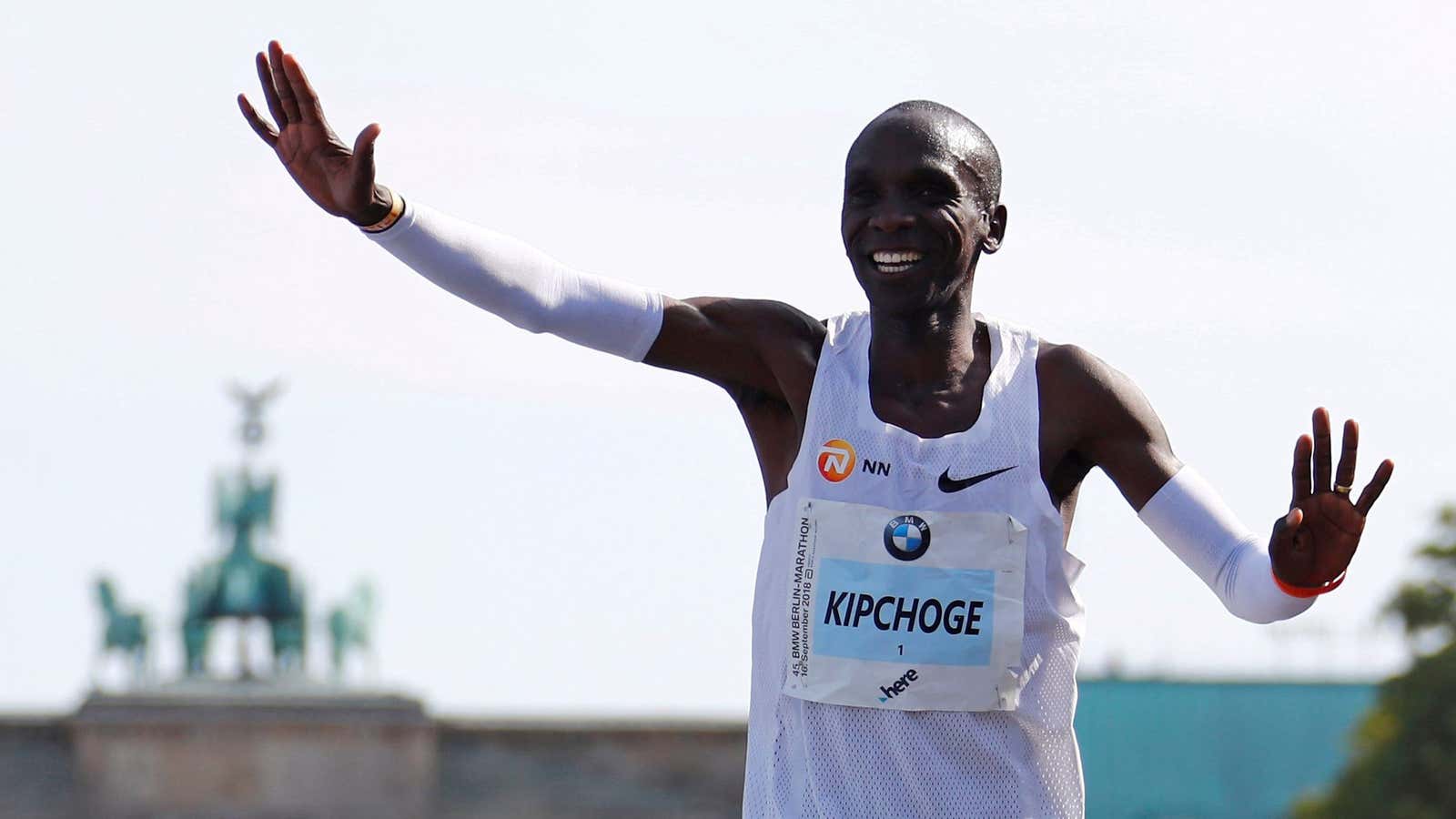 1600x900 Eliud Kipchoge broke the marathon