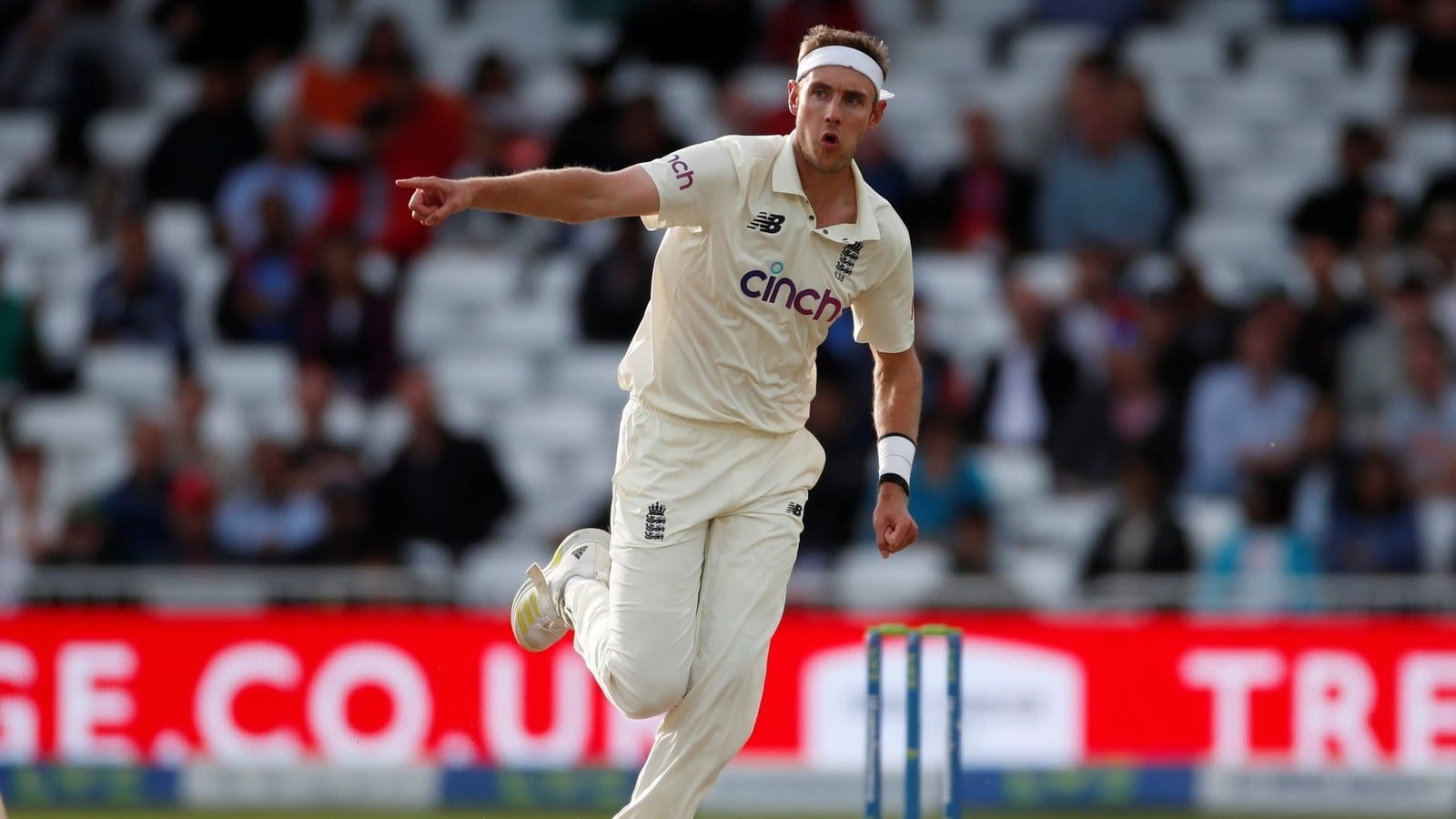 James Anderson And Stuart Broad Wallpaper