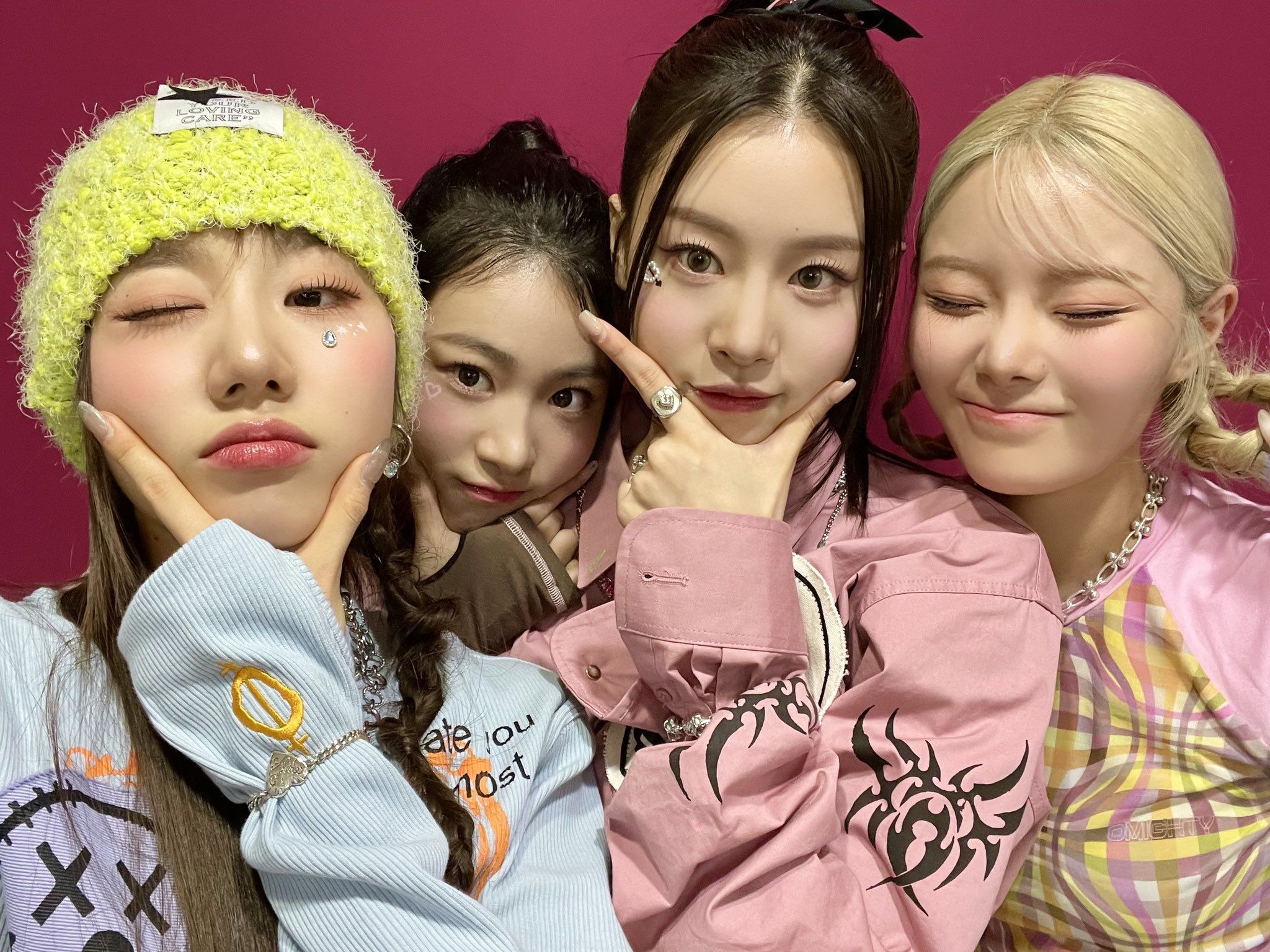 Fifty Fifty Wallpapers - Top Free Fifty Fifty Backgrounds - WallpaperAccess