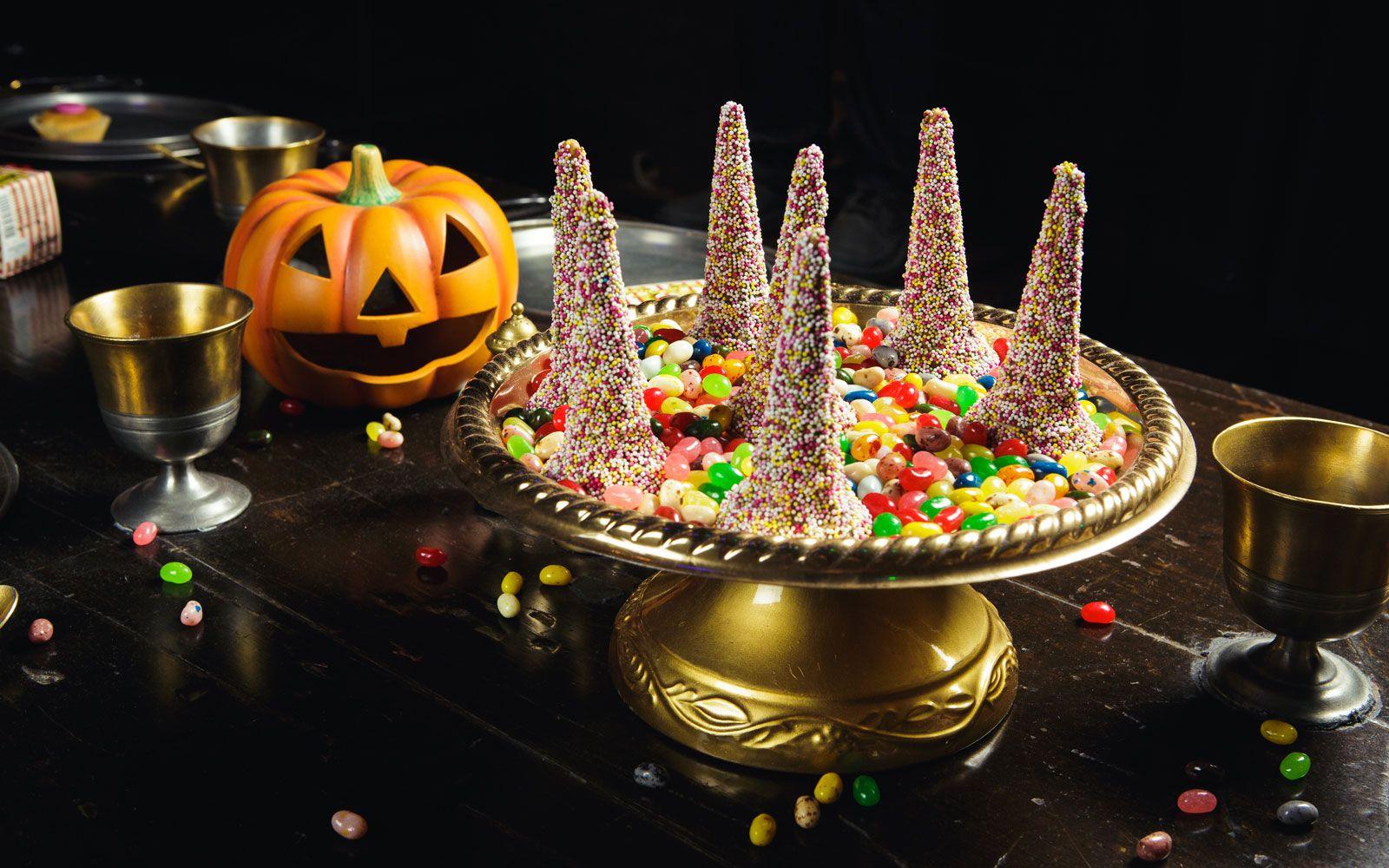1600x1000 How To Have A Harry Potter Halloween At A Real Life Hogwarts