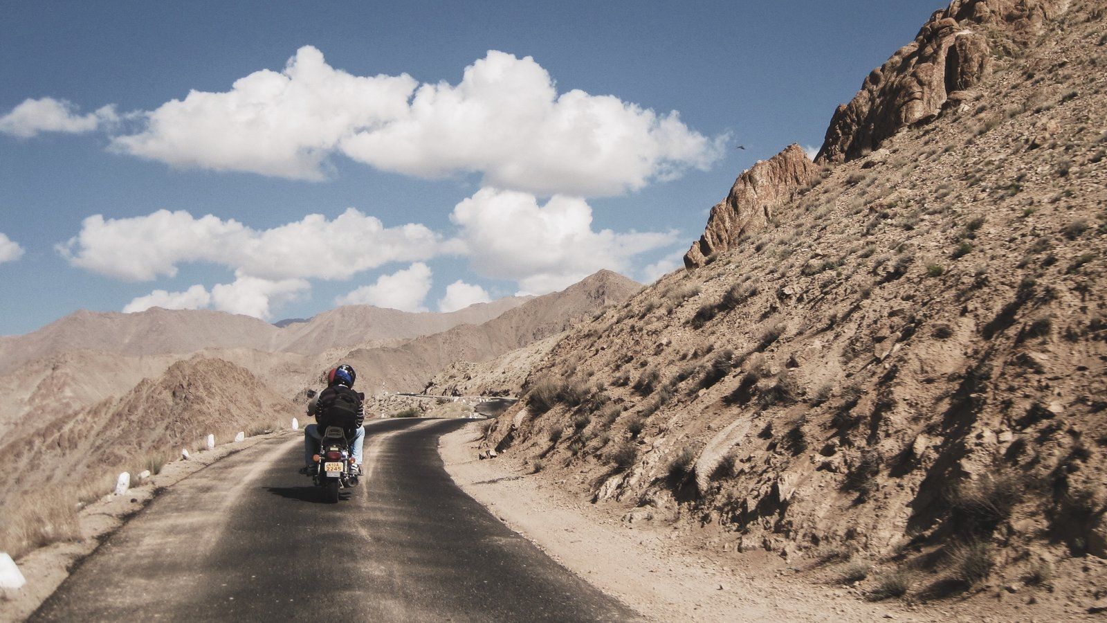 1600x900 Motorcycle Tours in Ladakh