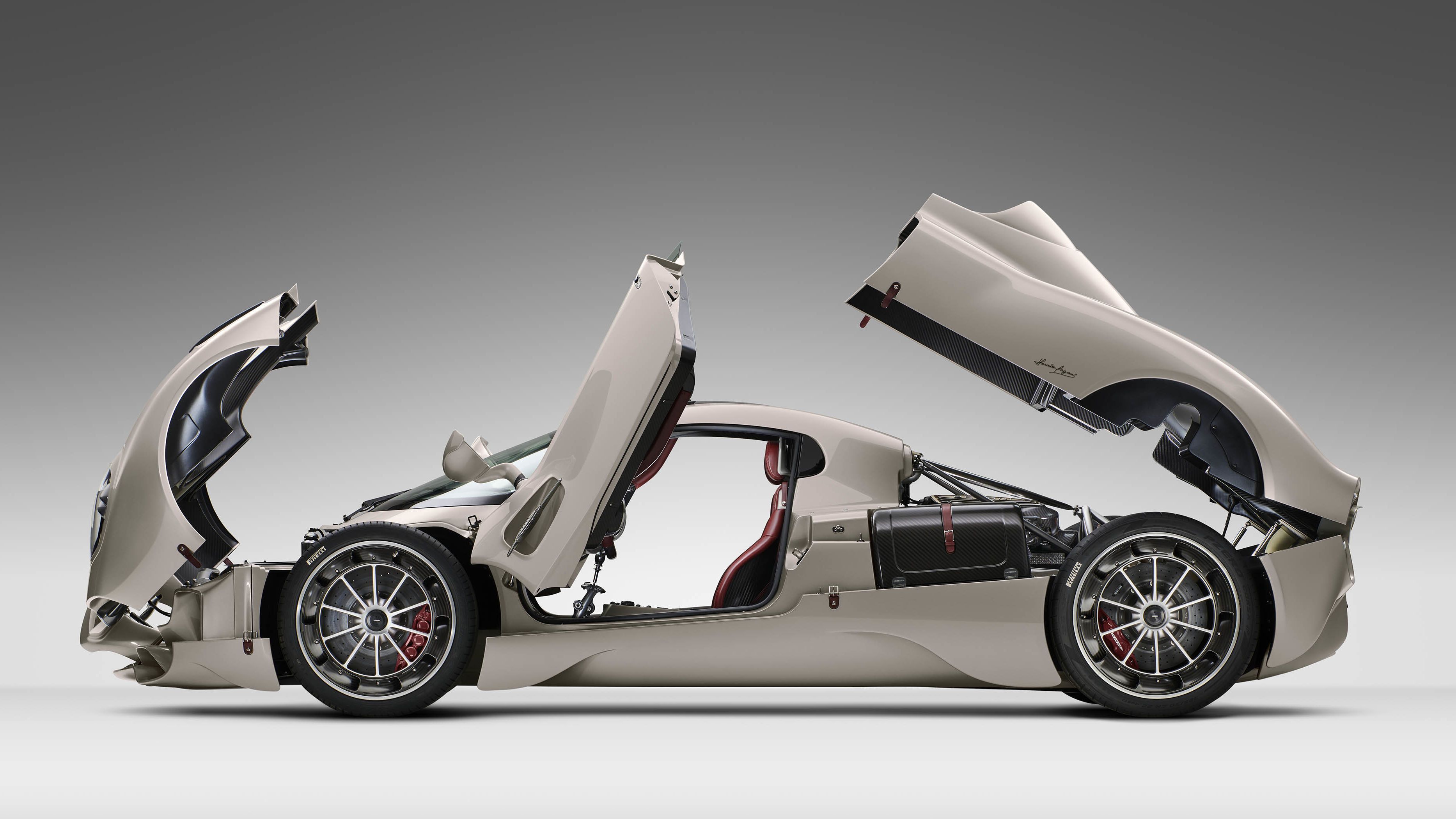 3733x2100 Pagani Automobili: how to make a modern
