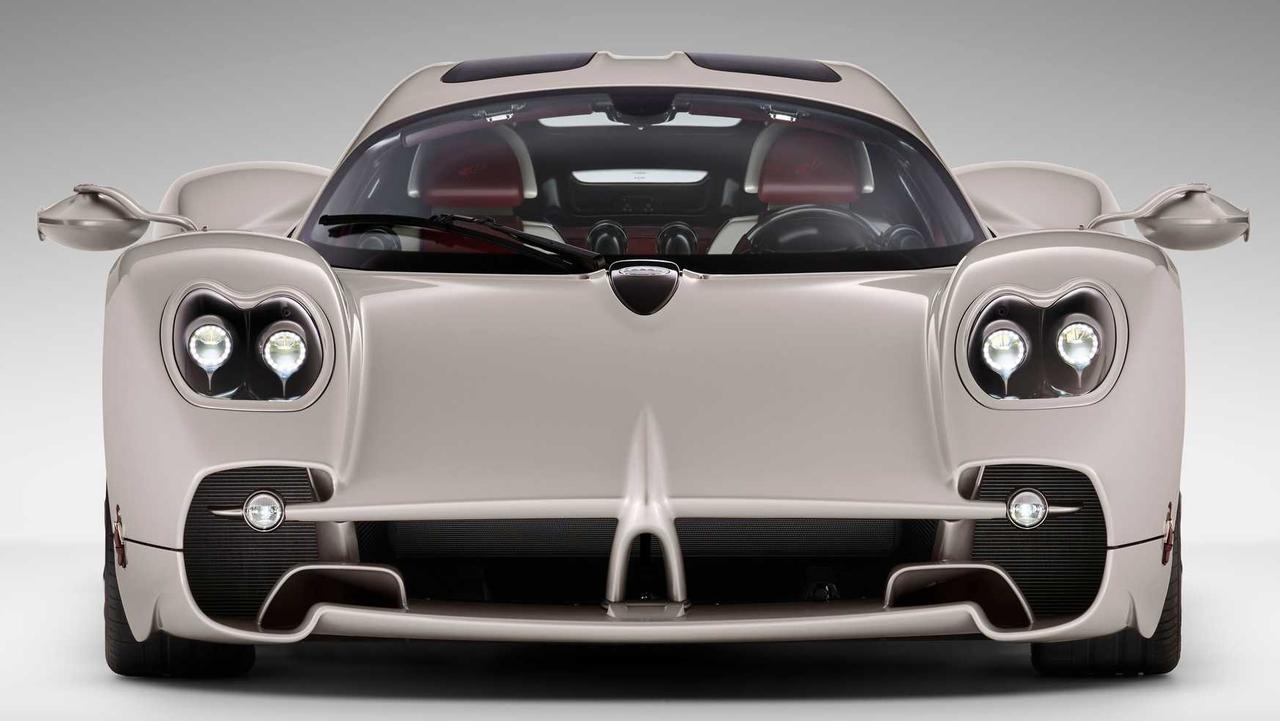 1280x721 Pagani Utopia bucks hybrid trend. news