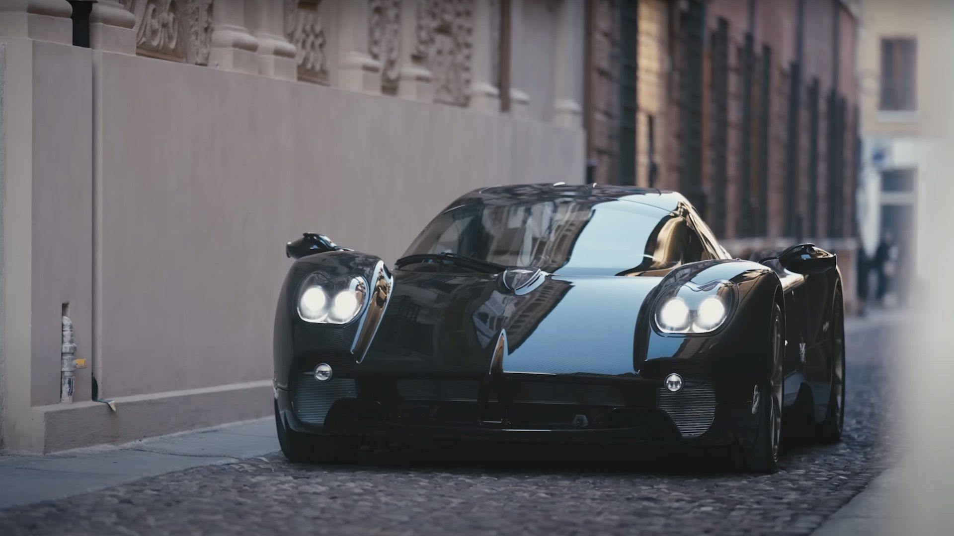 1920x1080 Pagani Utopia delivers art in motion