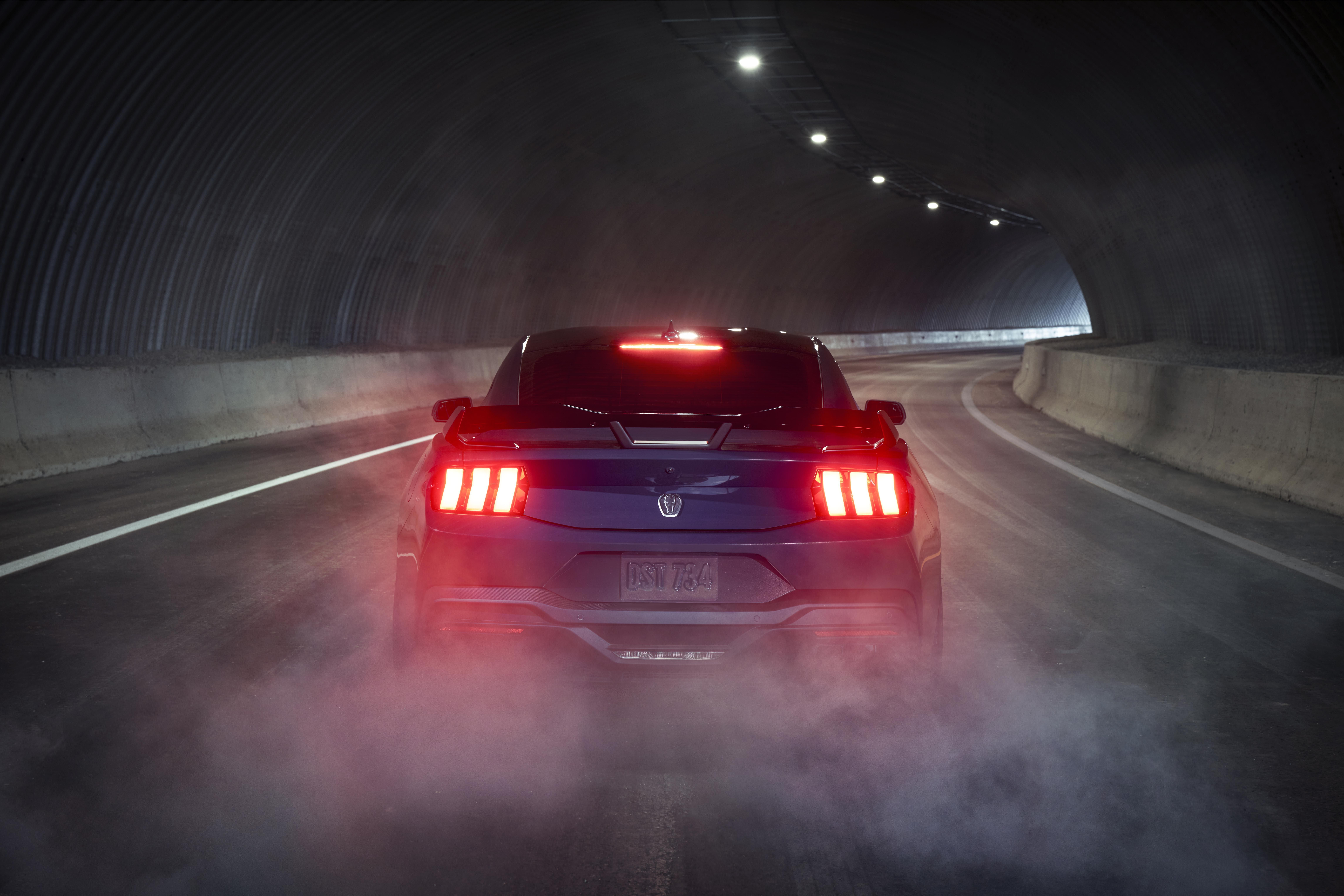 9160x6107 Photos of the 2024 Ford Mustang Dark Horse