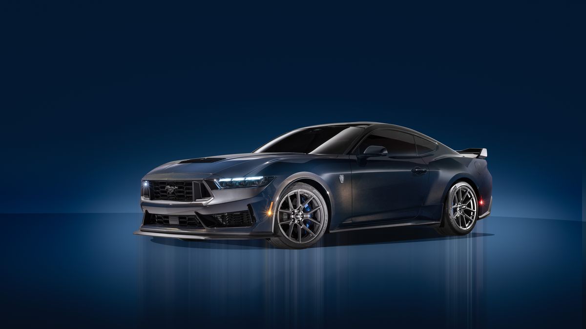1200x675 Photos of the 2024 Ford Mustang Dark Horse