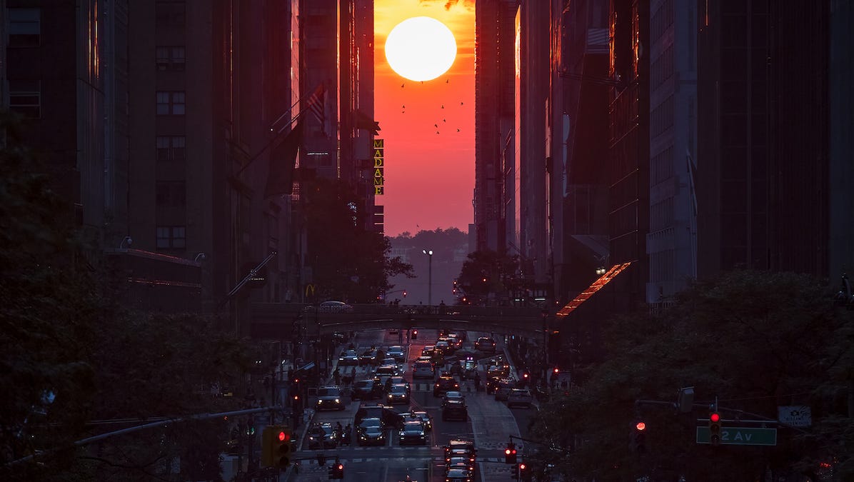 1196x675 How to Photograph Manhattanhenge
