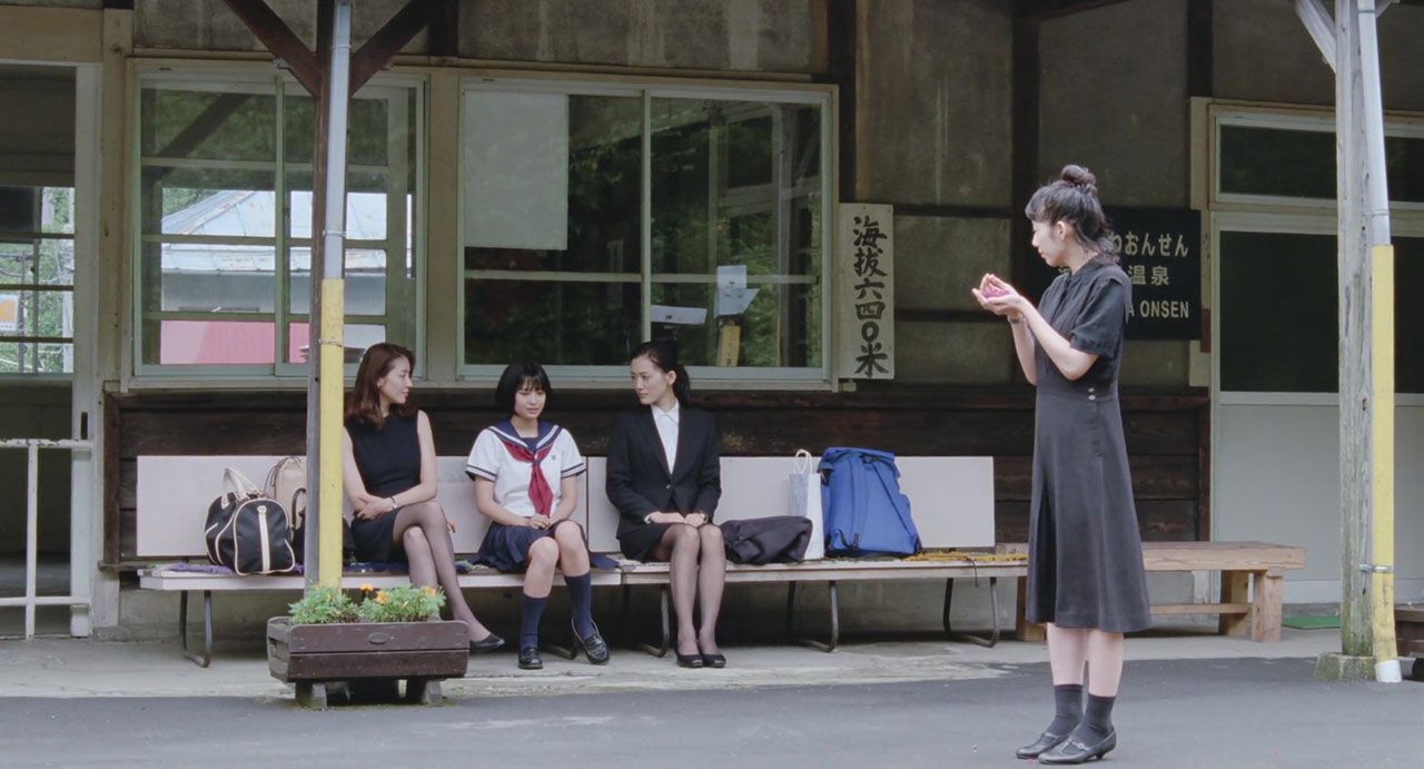 1280x691 Our Little Sister (2015)
