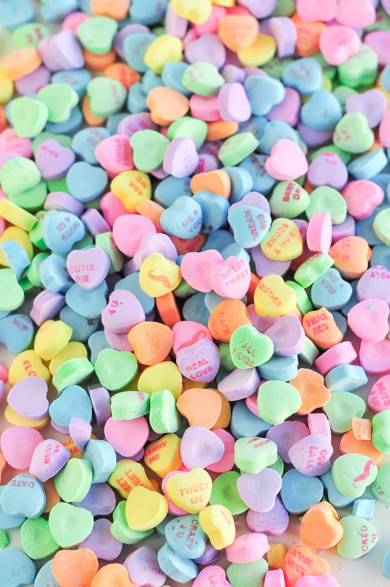 1360x2048 Kawaii Candy Wallpaper