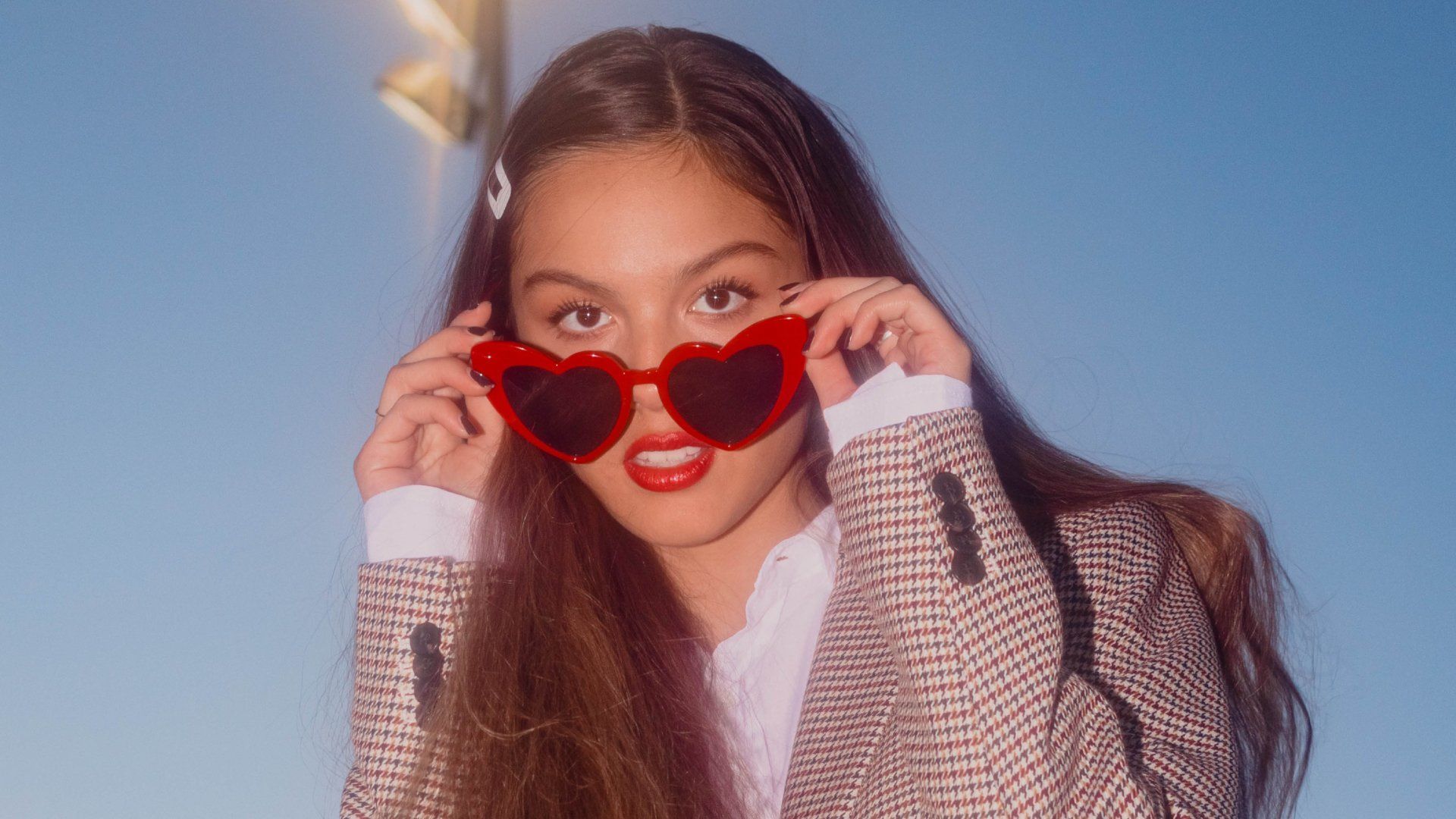 1920x1080 Olivia Rodrigo Laptop Wallpaper