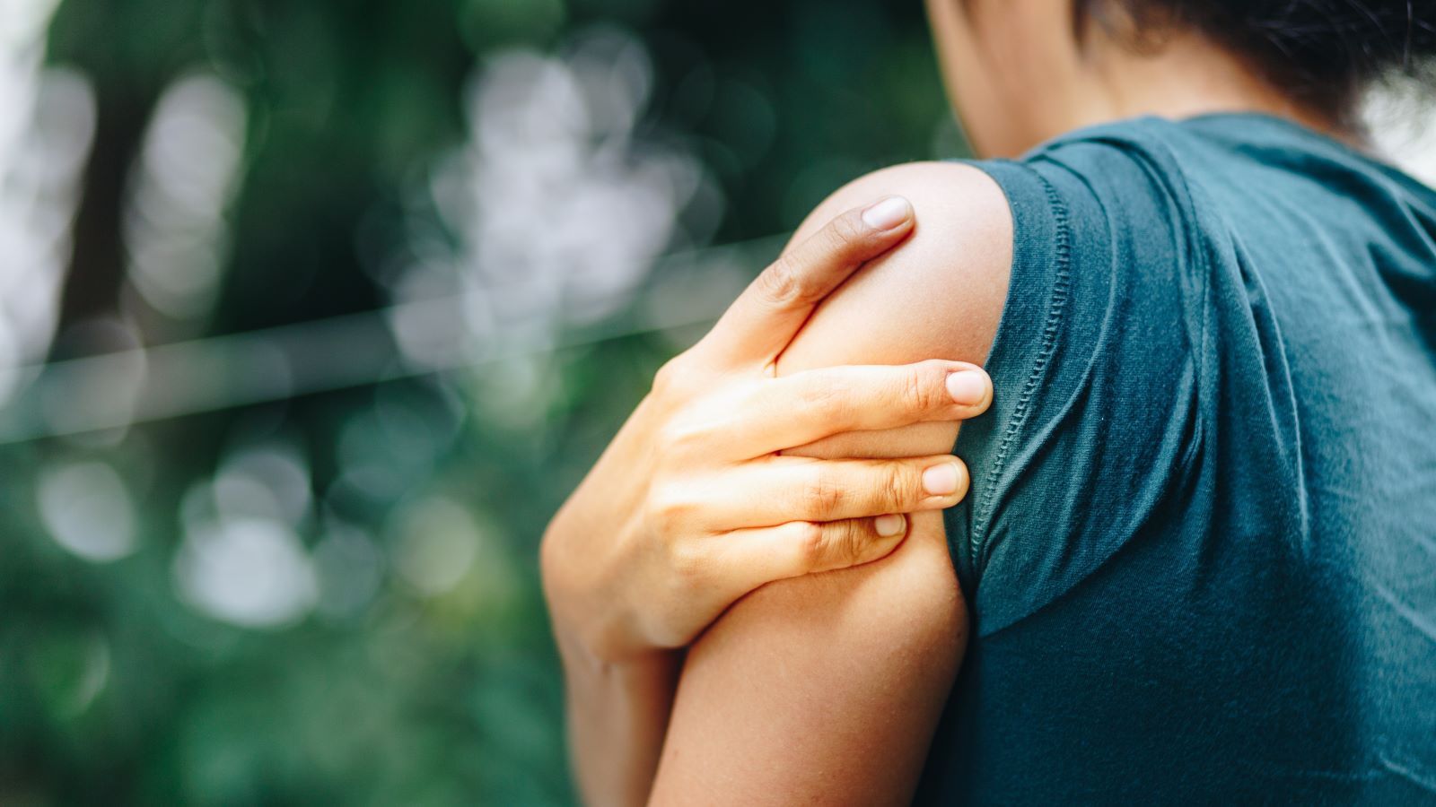 1600x900 What Different Types of Shoulder Pain