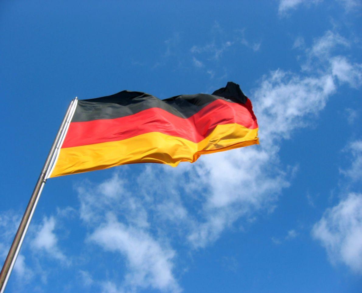 1190x962 German Flag Wallpaper Fly