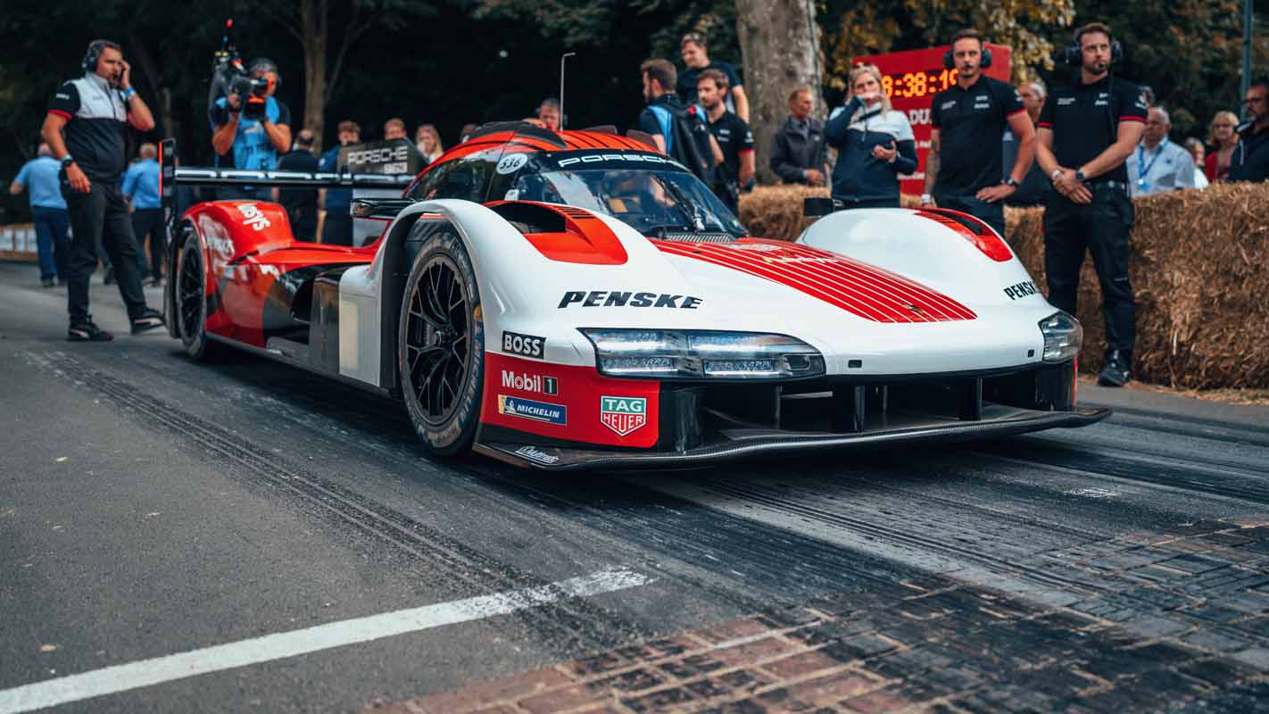 1422x800 Porsche 963 LMDh Endurance Racecar