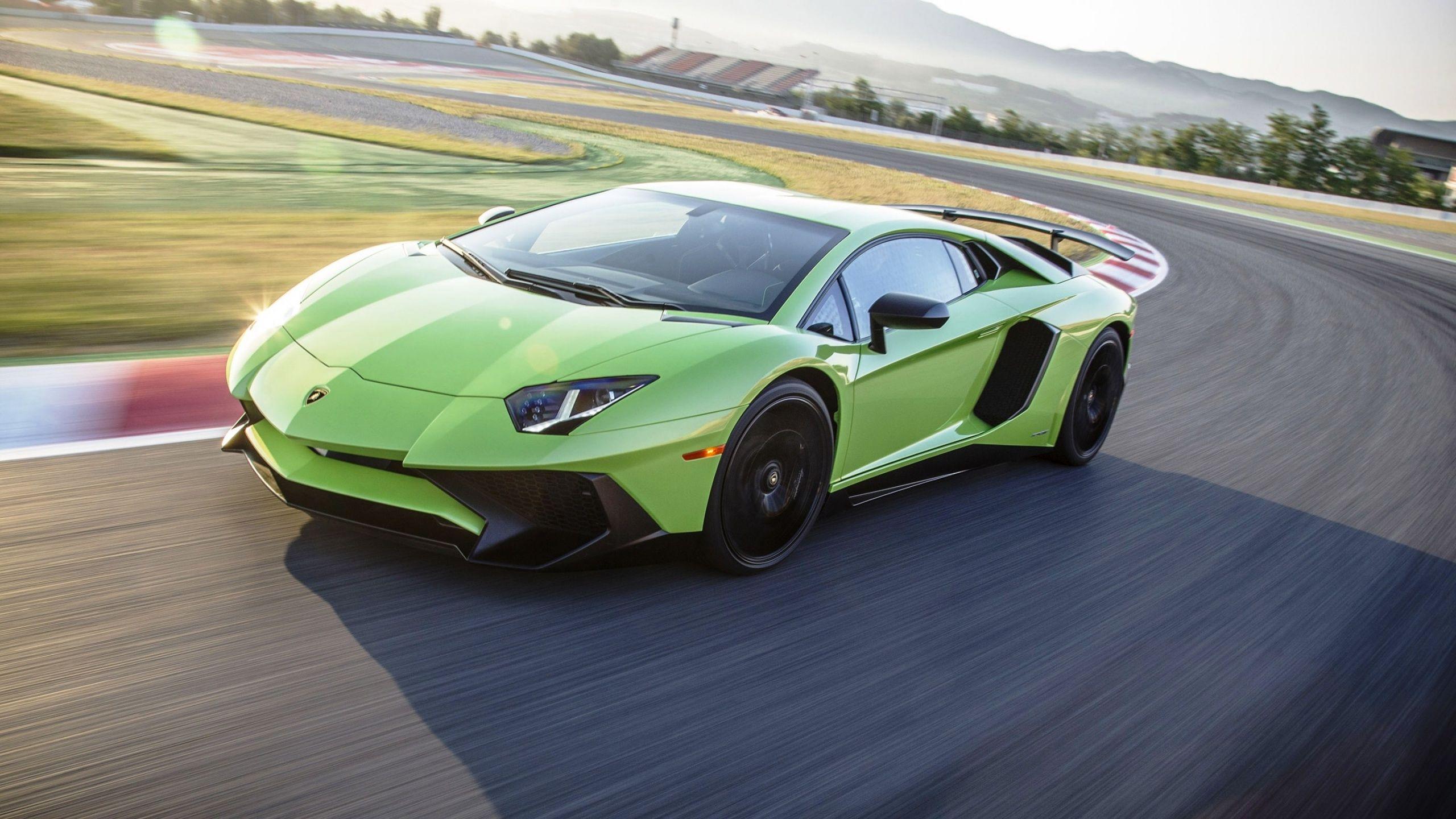 2560x1440 Lamborghini Aventador SV Wallpaper
