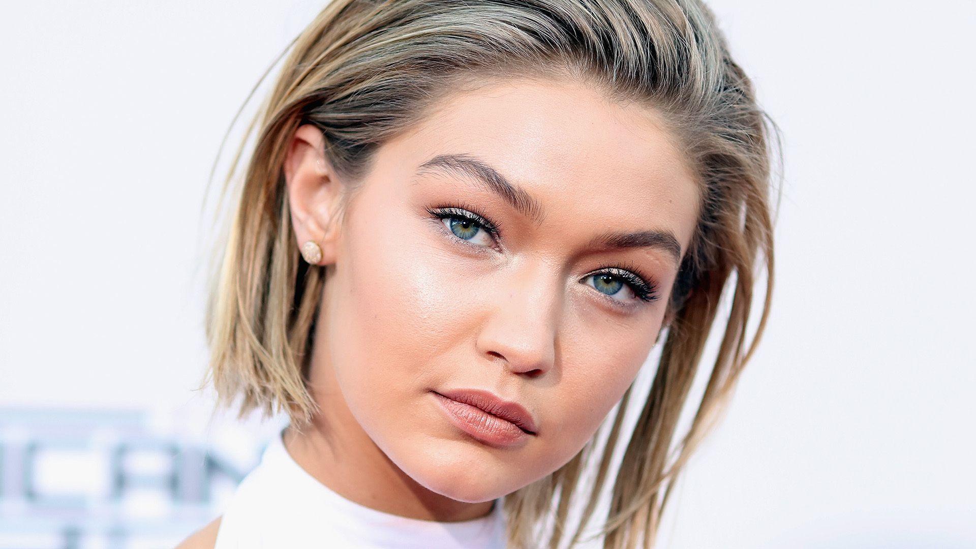 1920x1080 Gigi Hadid Short Hair Wallpaper 54922 1920x1080px