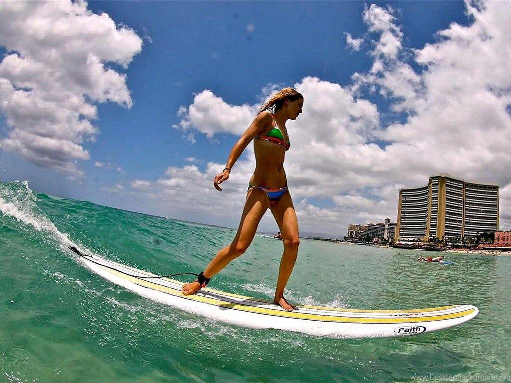 1024x768 SURFER GIRL WALLPAPER Desktop Background