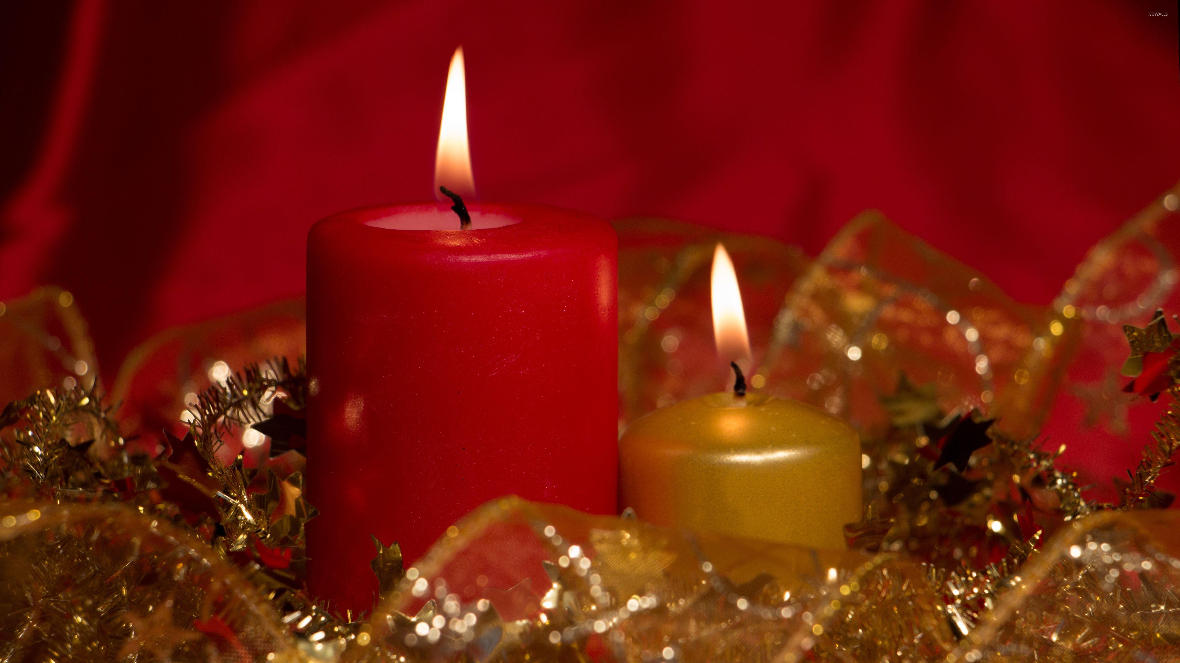 3840x2160 Red and golden Christmas candles wallpaper