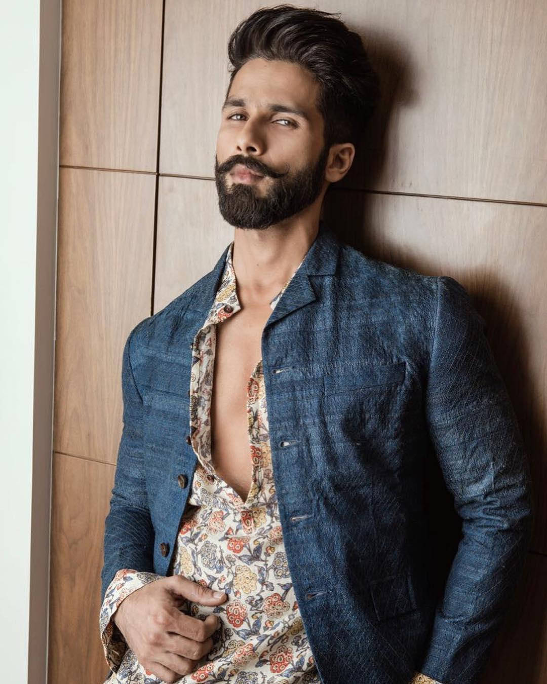 Shahid Rid Shahid Wallpapers - Top Free Shahid Backgrounds - WallpaperAccess