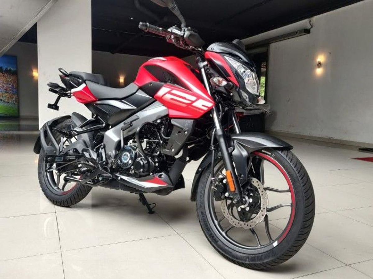 1200x900 Bajaj Pulsar NS125: Photo Gallery