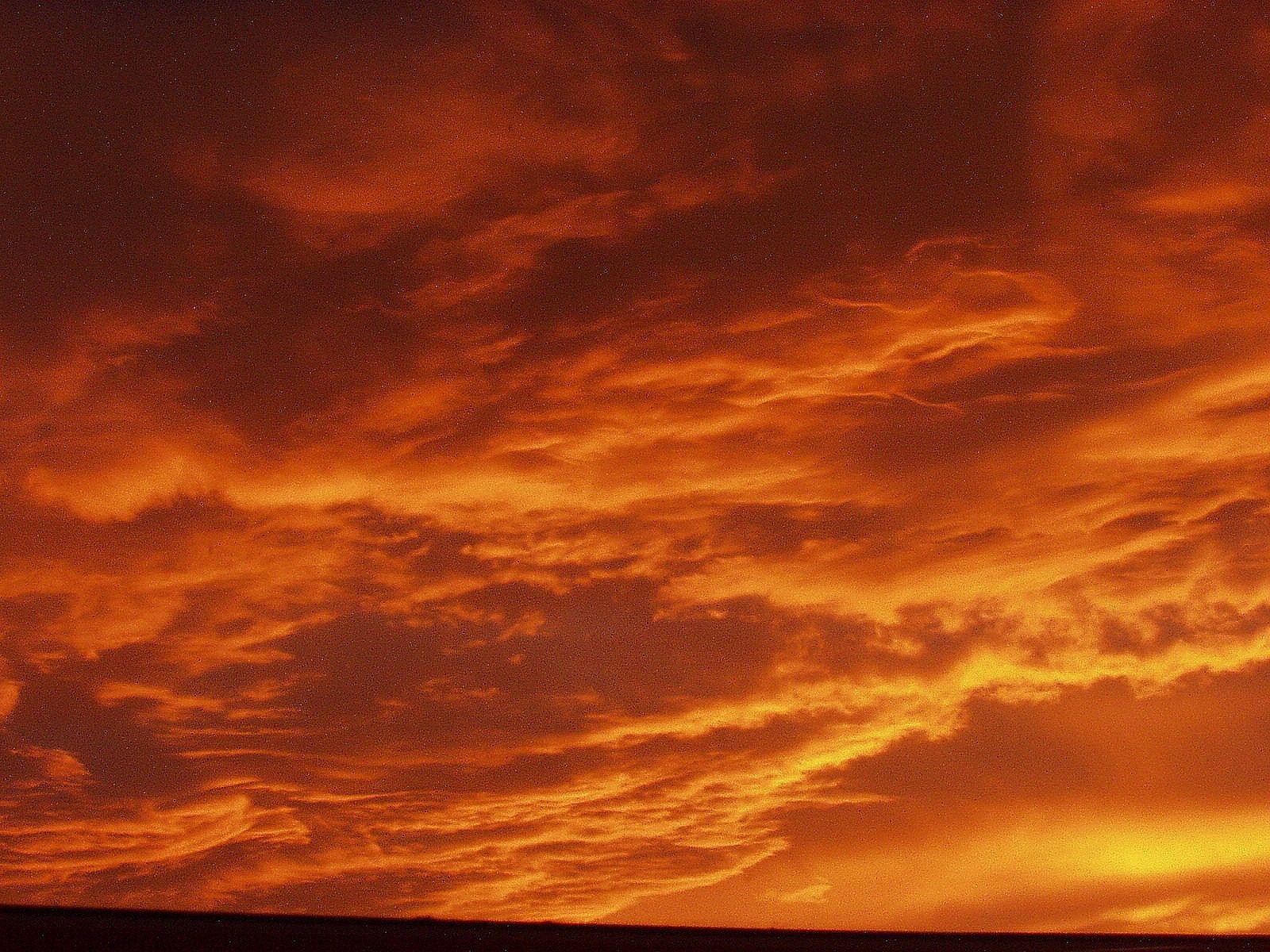 Red Sky Wallpapers Top Free Red Sky Backgrounds WallpaperAccess