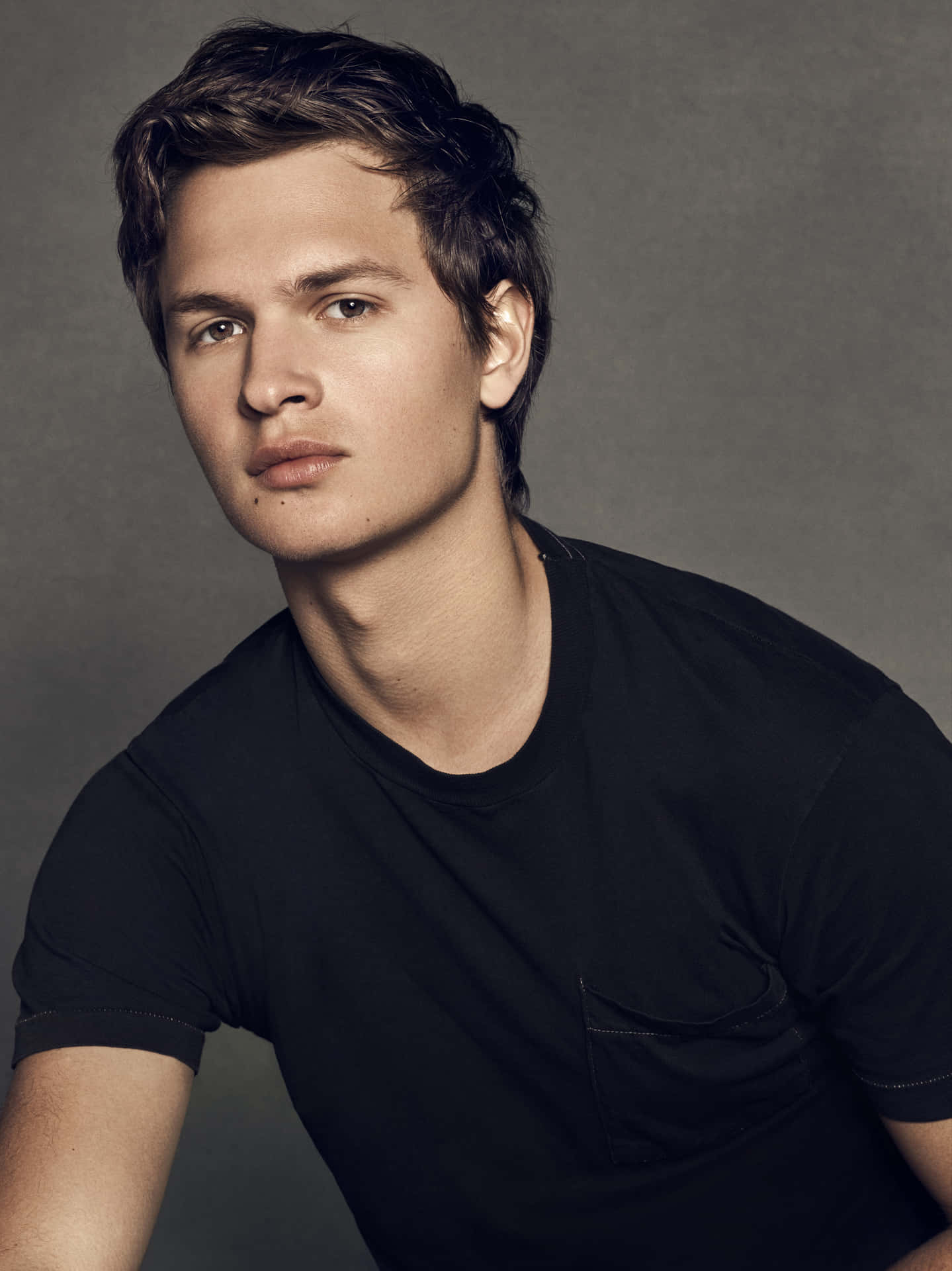 1439x1920 Download Baby (ansel Elgort) Showcasing