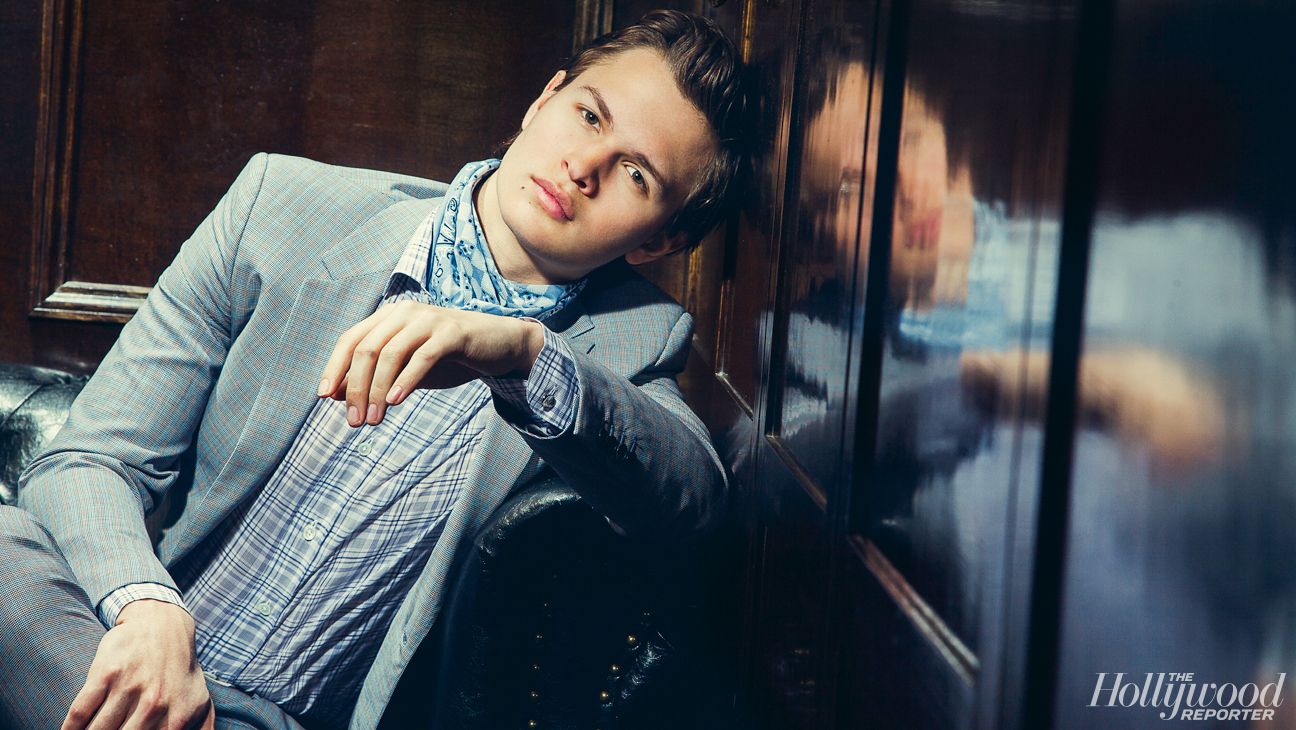 Ansel Elgort Wallpapers - Top Free Ansel Elgort Backgrounds