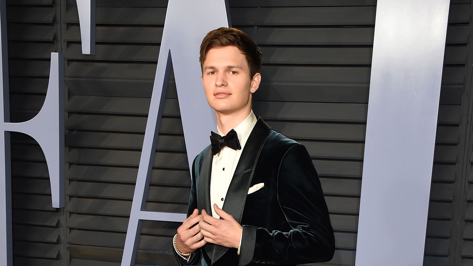 1920x1080 Ansel Elgort posts NSFW photo to raise