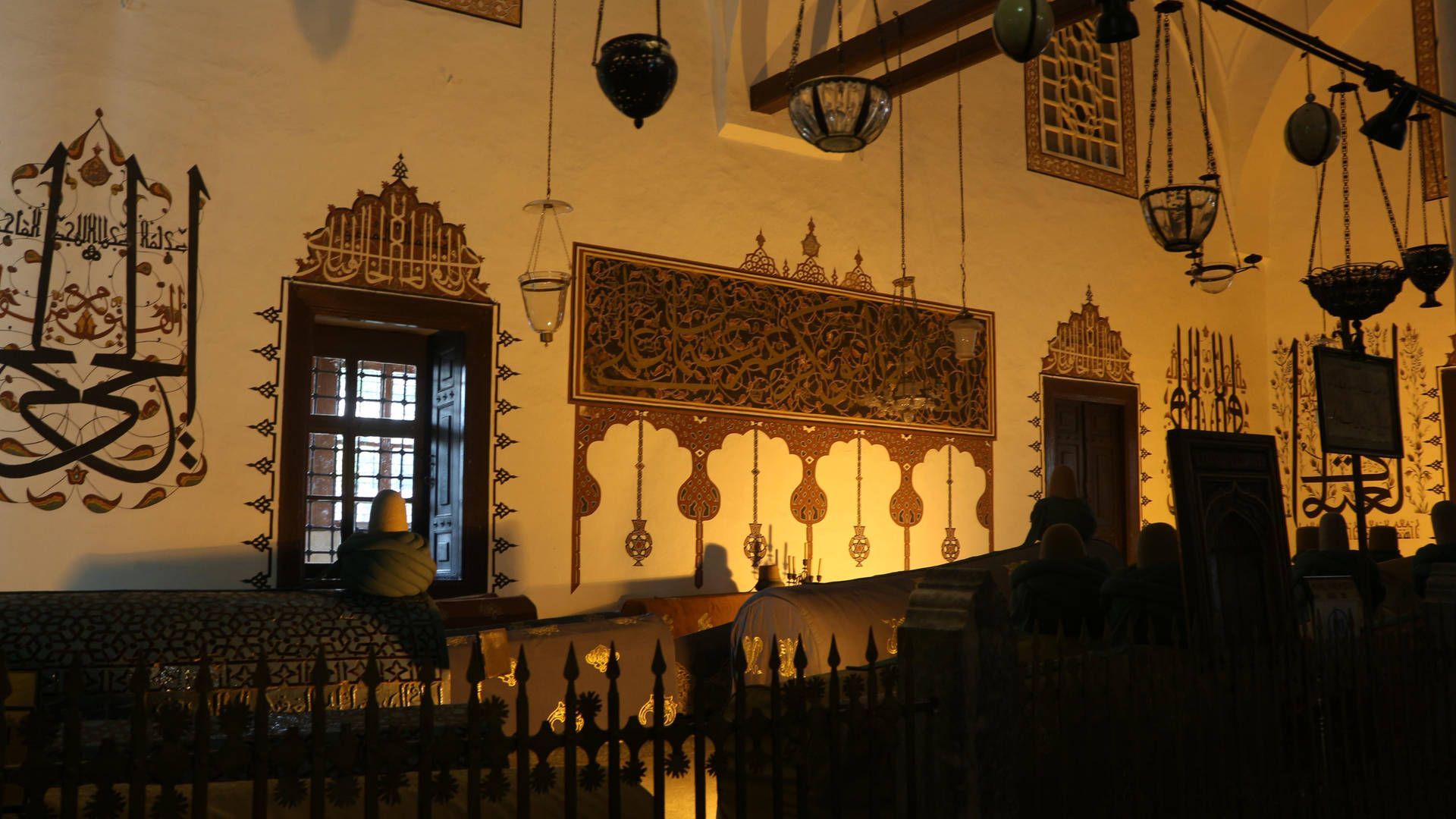 1920x1080 Konya Mevlana Museum Interior Wallpaper