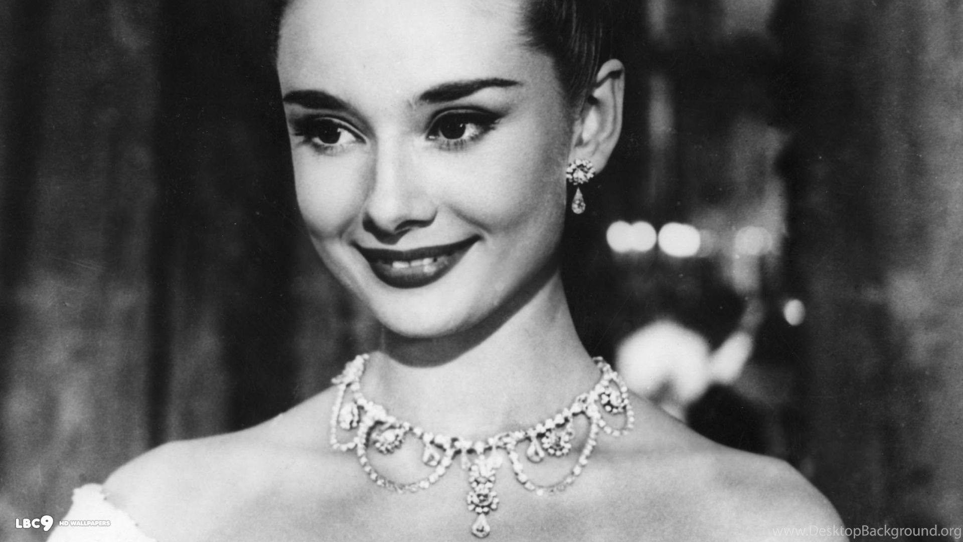 Audrey Hepburn Wallpapers - Top Free