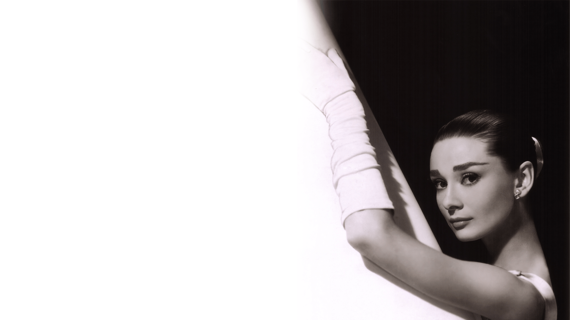 1920x1080 Audrey Hepburn Background Wallpaper 1920x1080