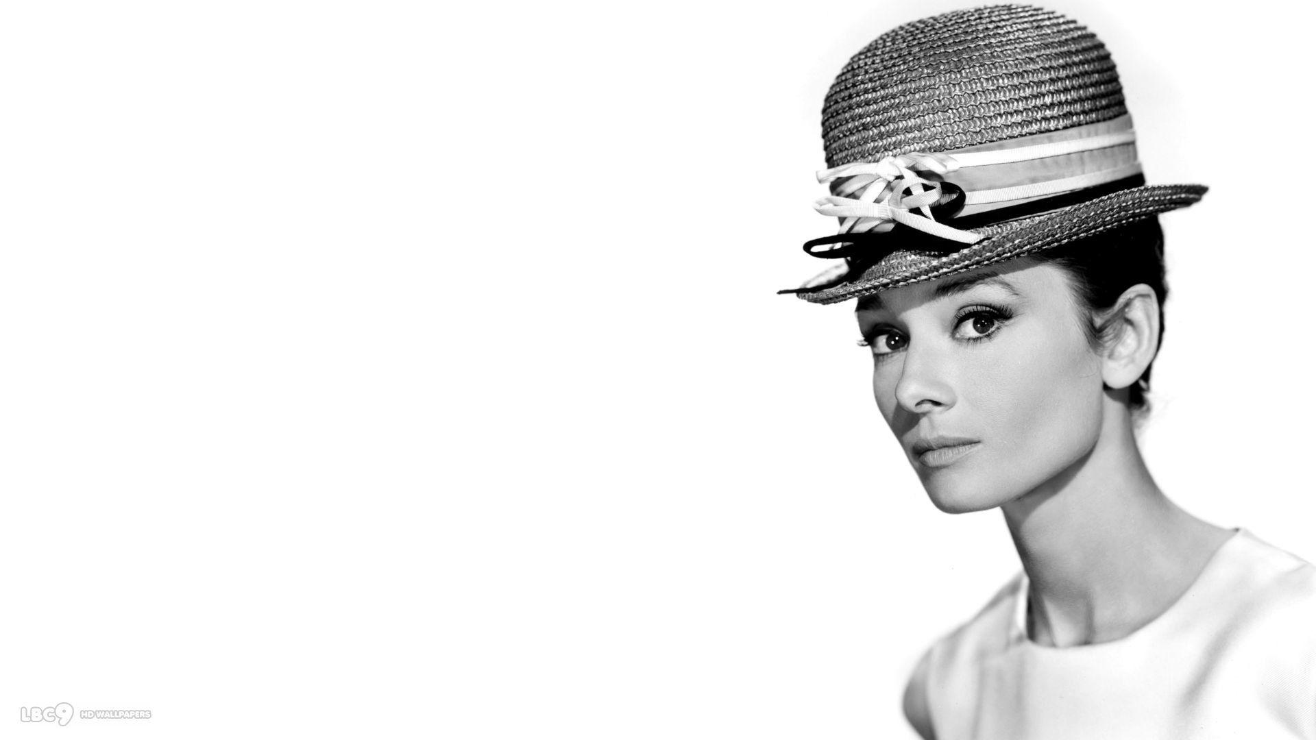 1920x1080 Audrey Hepburn Desktop Wallpaper