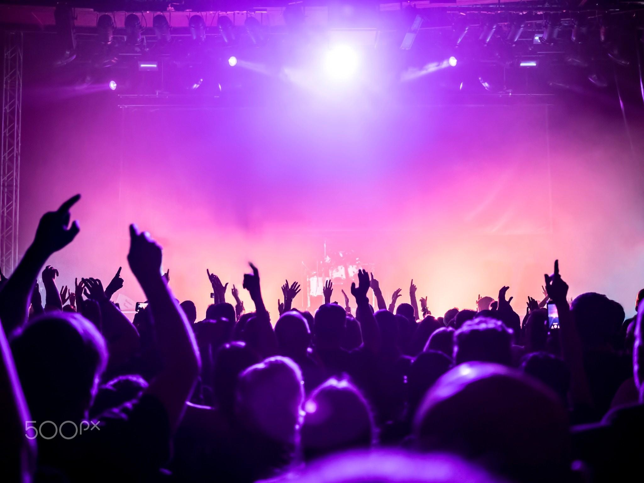 2048x1536 Concert Wallpaper