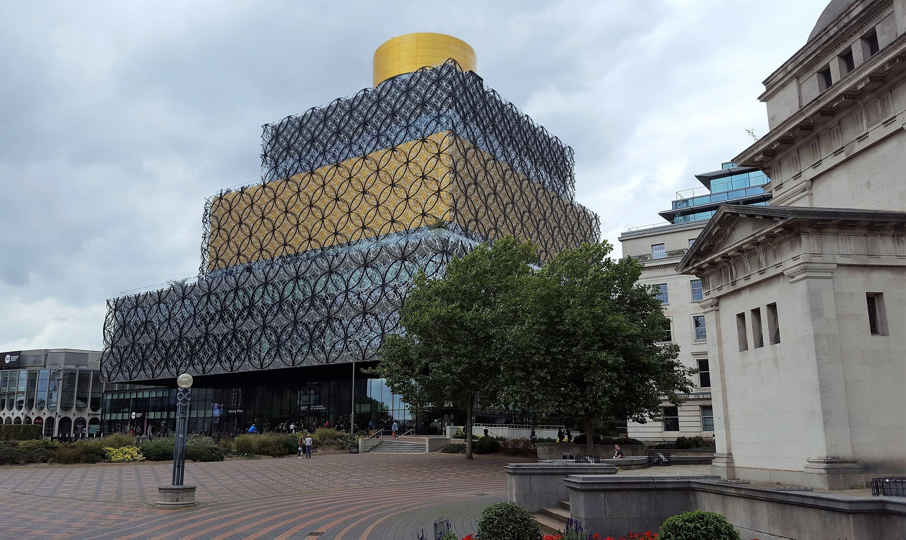 3077x1836 Library of Birmingham UK HD wallpaper
