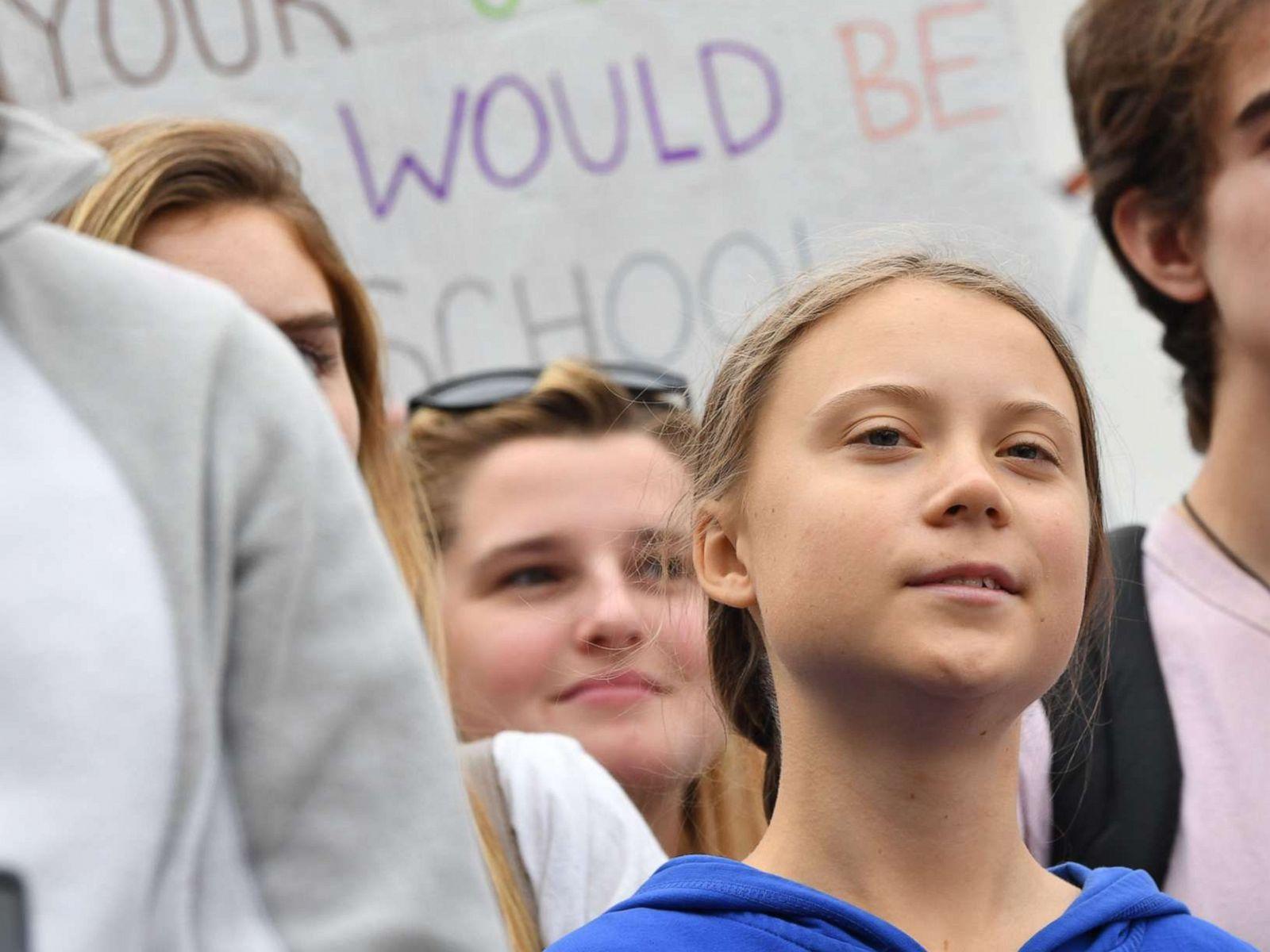1600x1200 Teenage climate change activist Greta Thunbeerg takes global