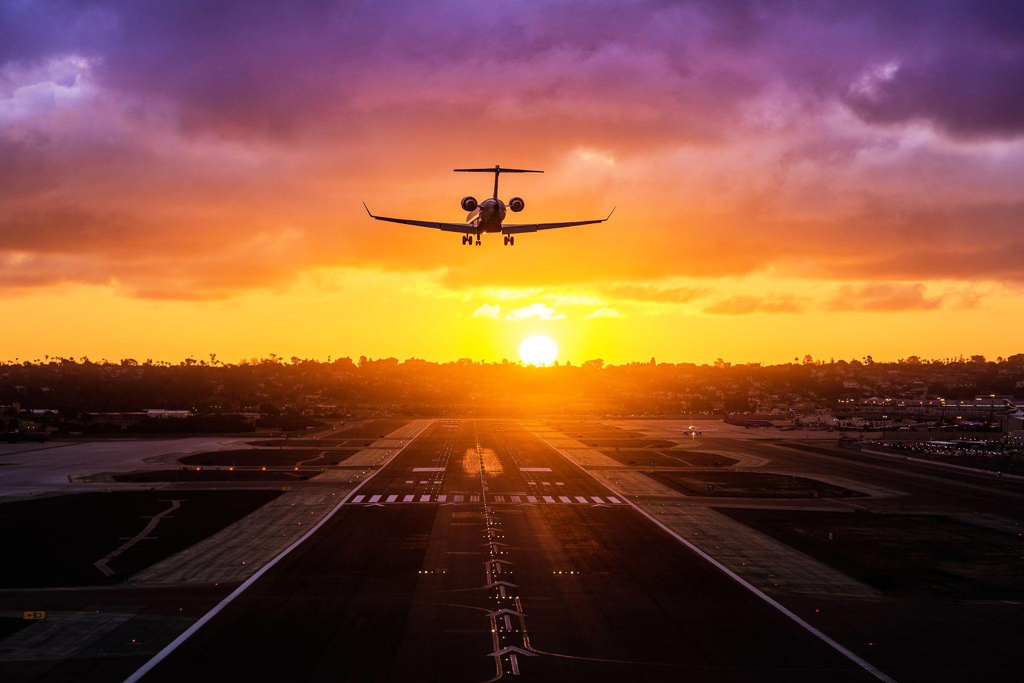 2048x1367 Wall.Cookdiary.net of Airport Wallpaper HD