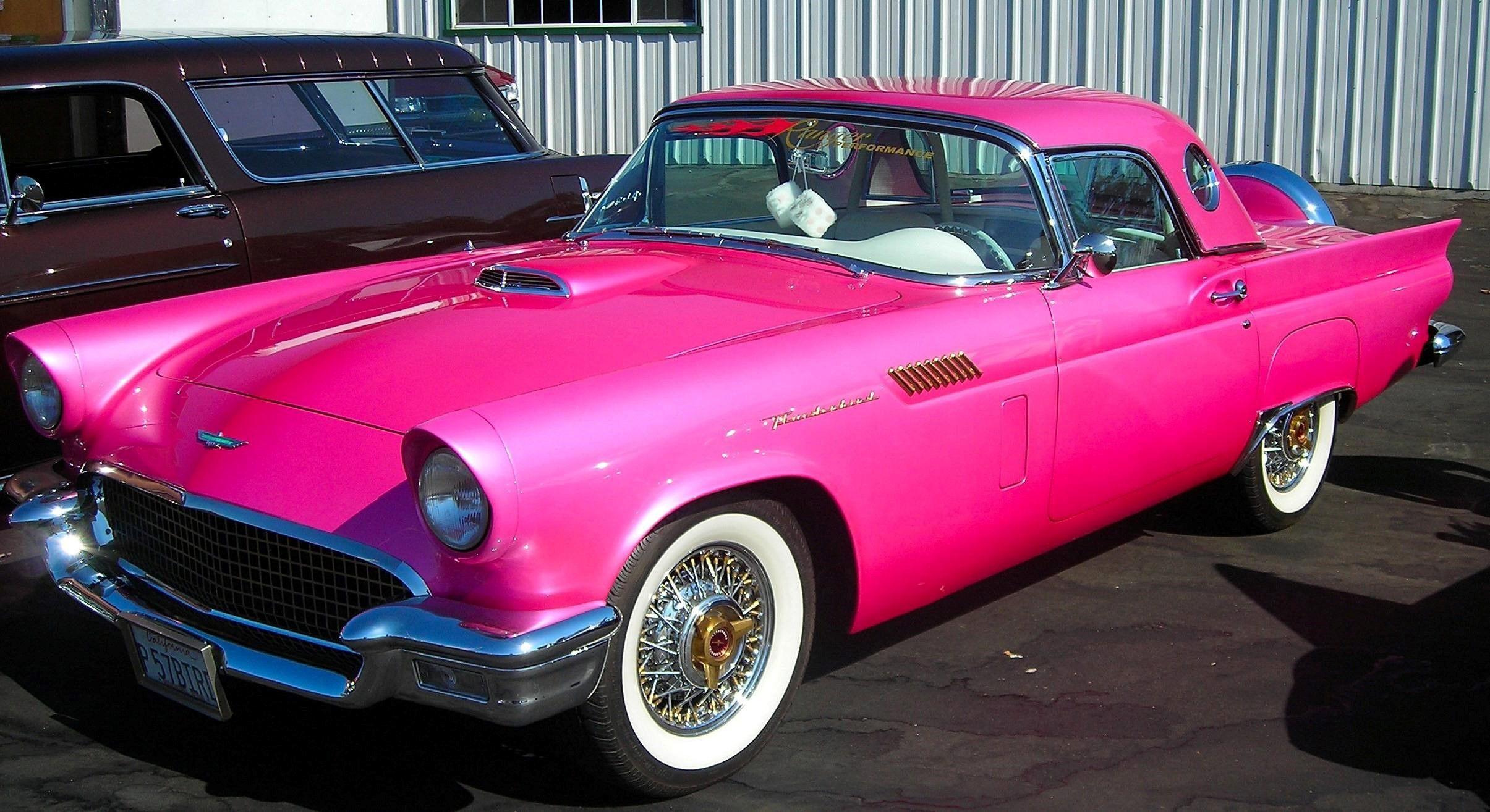 2410x1315 Nice Pink Vintage Car HD Image